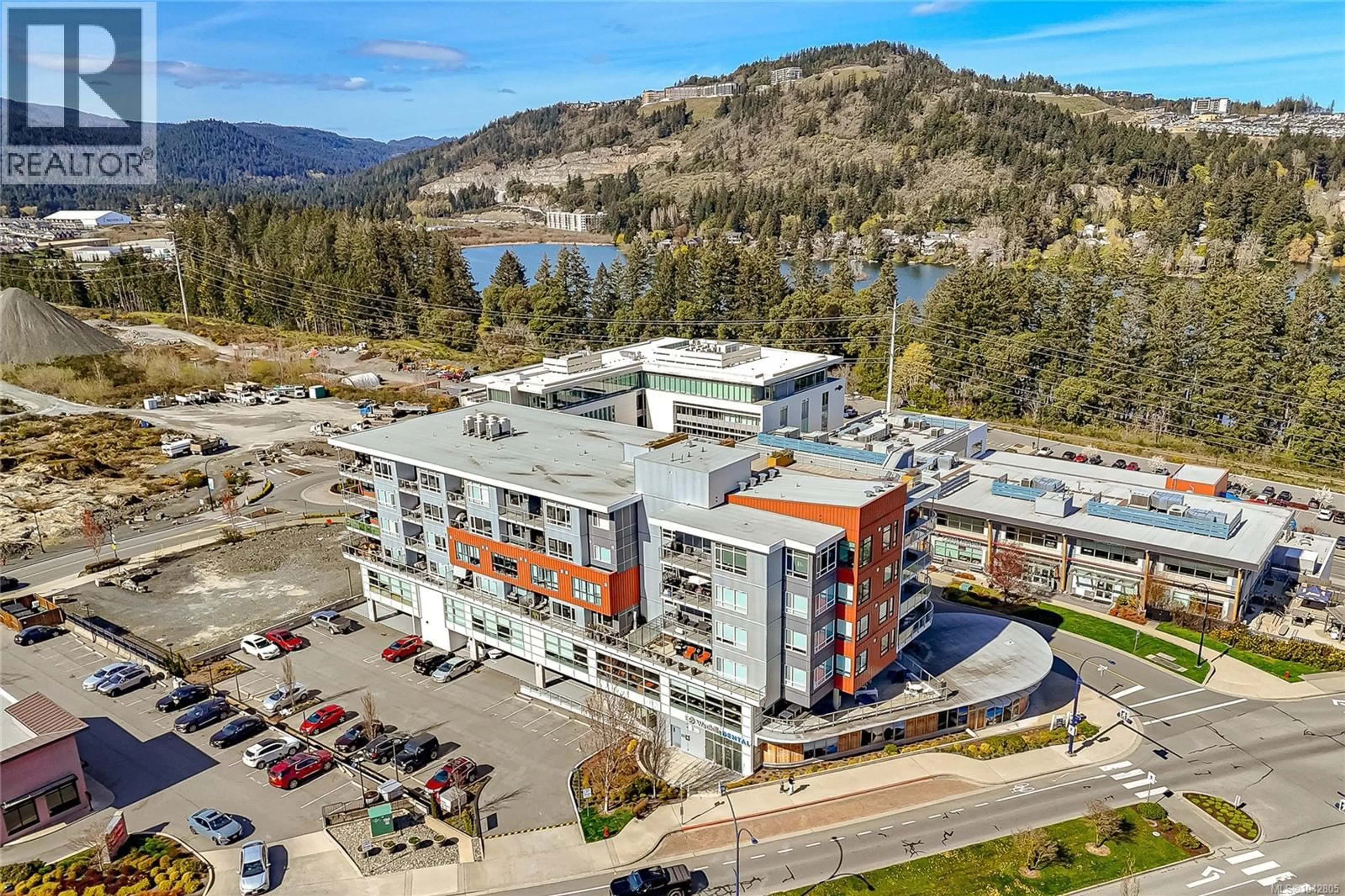 A pic from outside/outdoor area/front of a property/back of a property/a pic from drone, mountain view for 508 - 1311 LAKEPOINT WAY, Langford British Columbia V9B0S2
