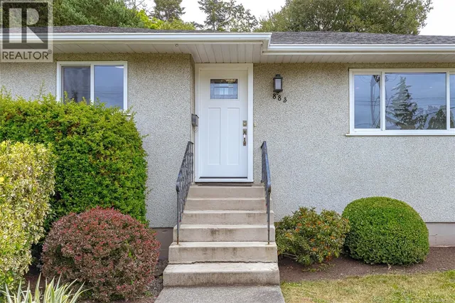 883 LAMPSON STREET, Esquimalt 5