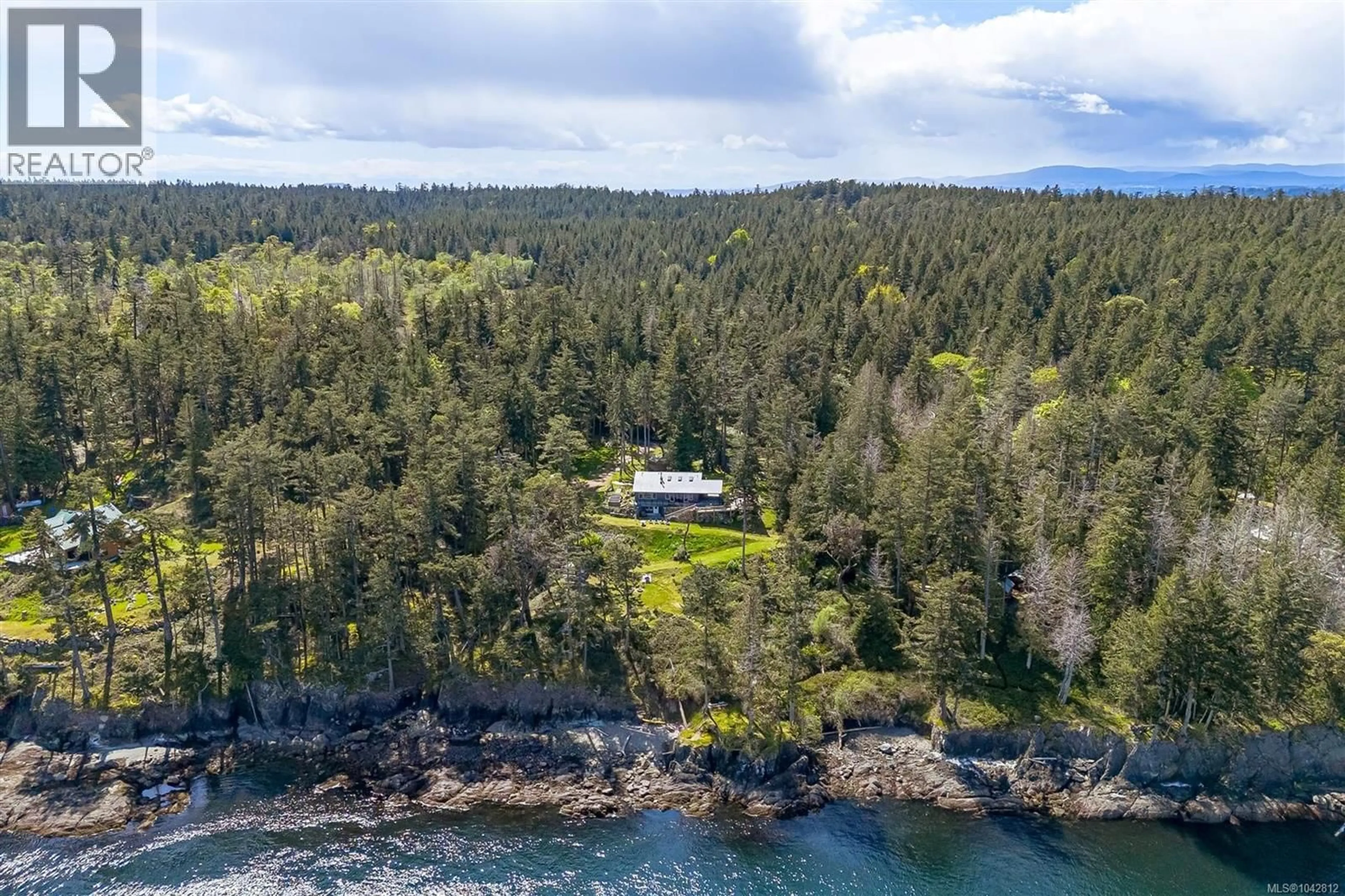 A pic from outside/outdoor area/front of a property/back of a property/a pic from drone, water/lake/river/ocean view for 1308 GREENLEAF LANE, Sidney Island British Columbia V0N2G0