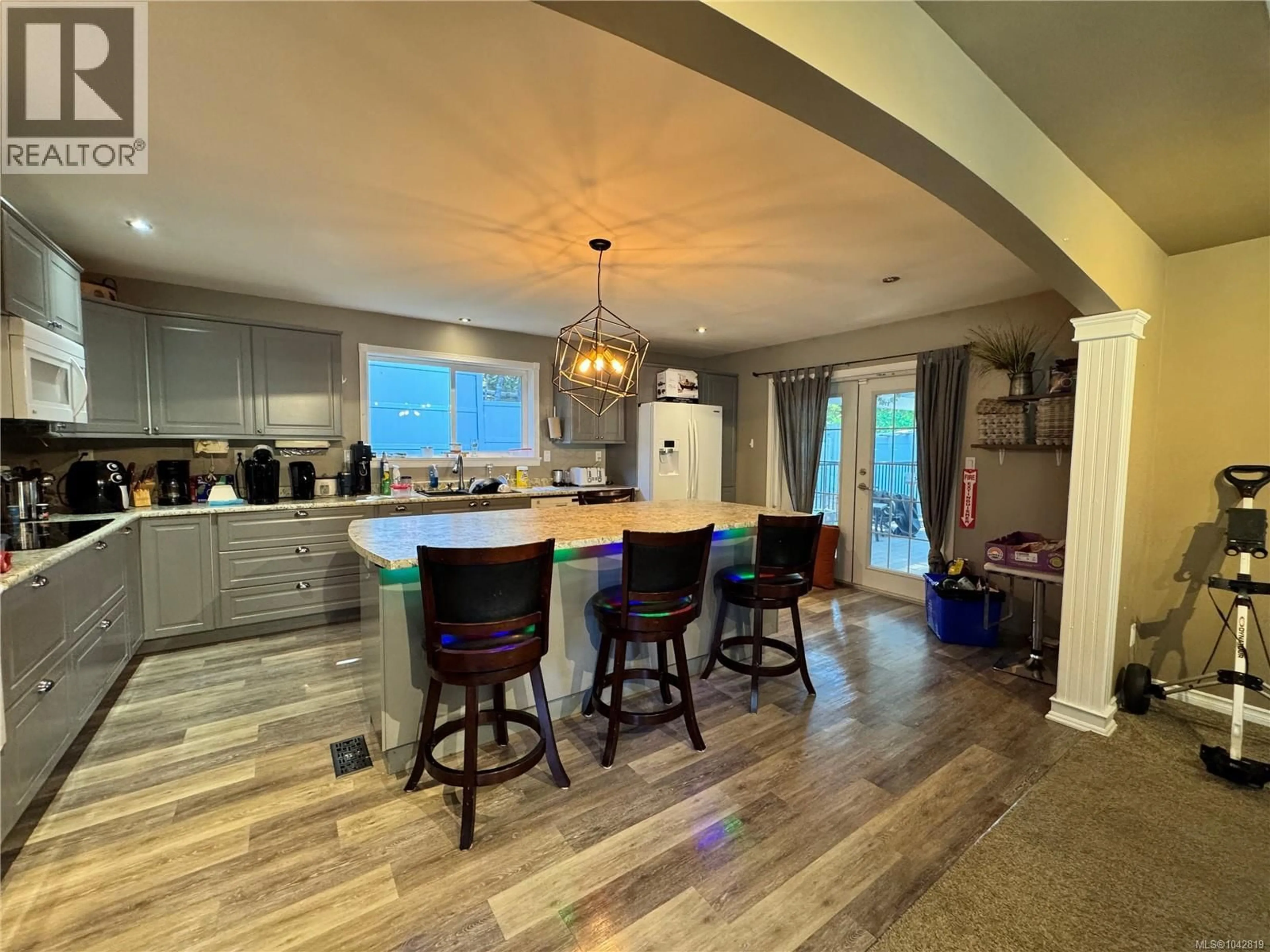 Open concept kitchen, unknown for 611 NIMPKISH DRIVE, Gold River British Columbia V0P1G0