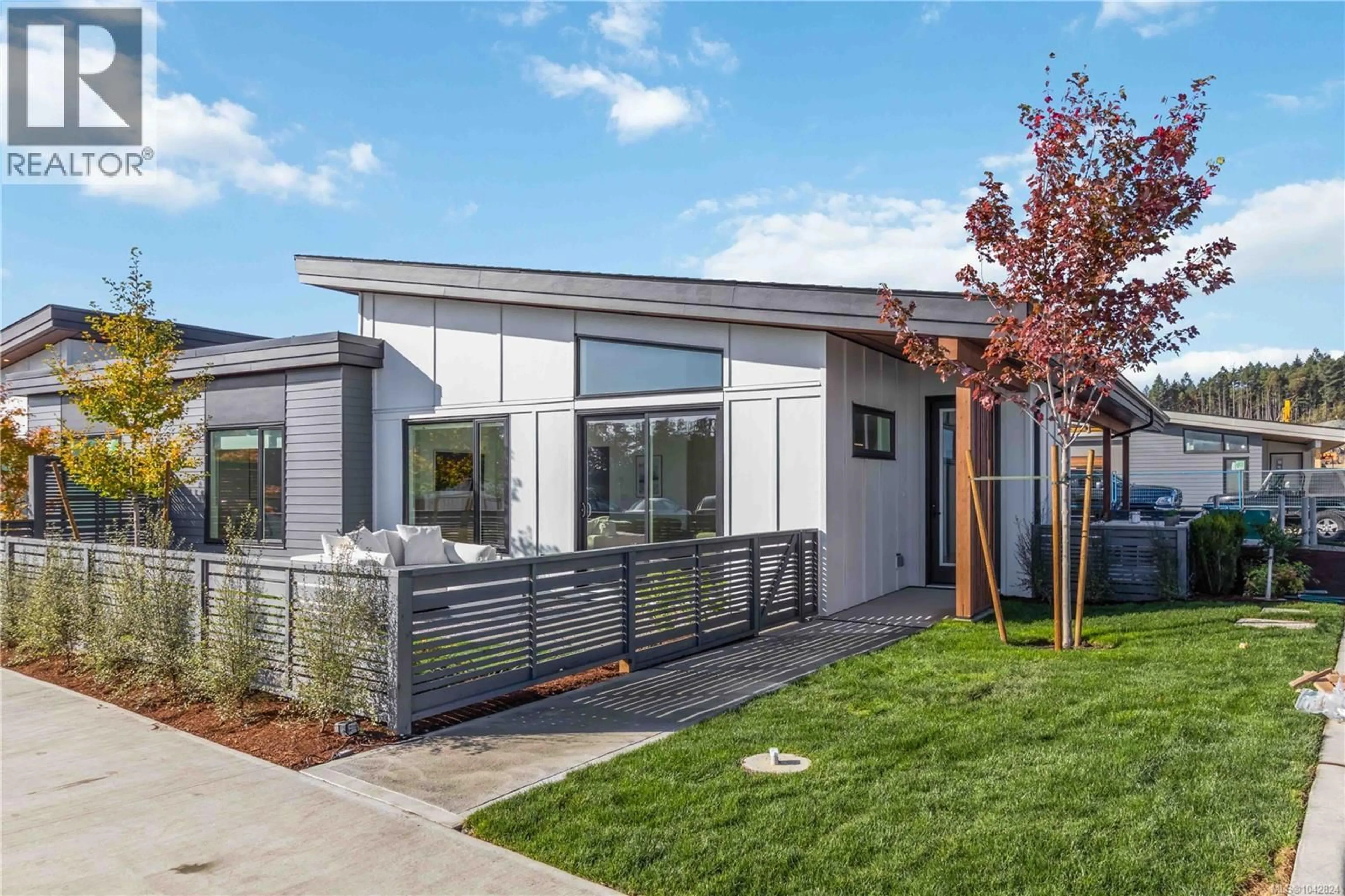 Home with vinyl exterior material, street for 20 - 3638 RESTORATION WAY, Colwood British Columbia V9C0R9