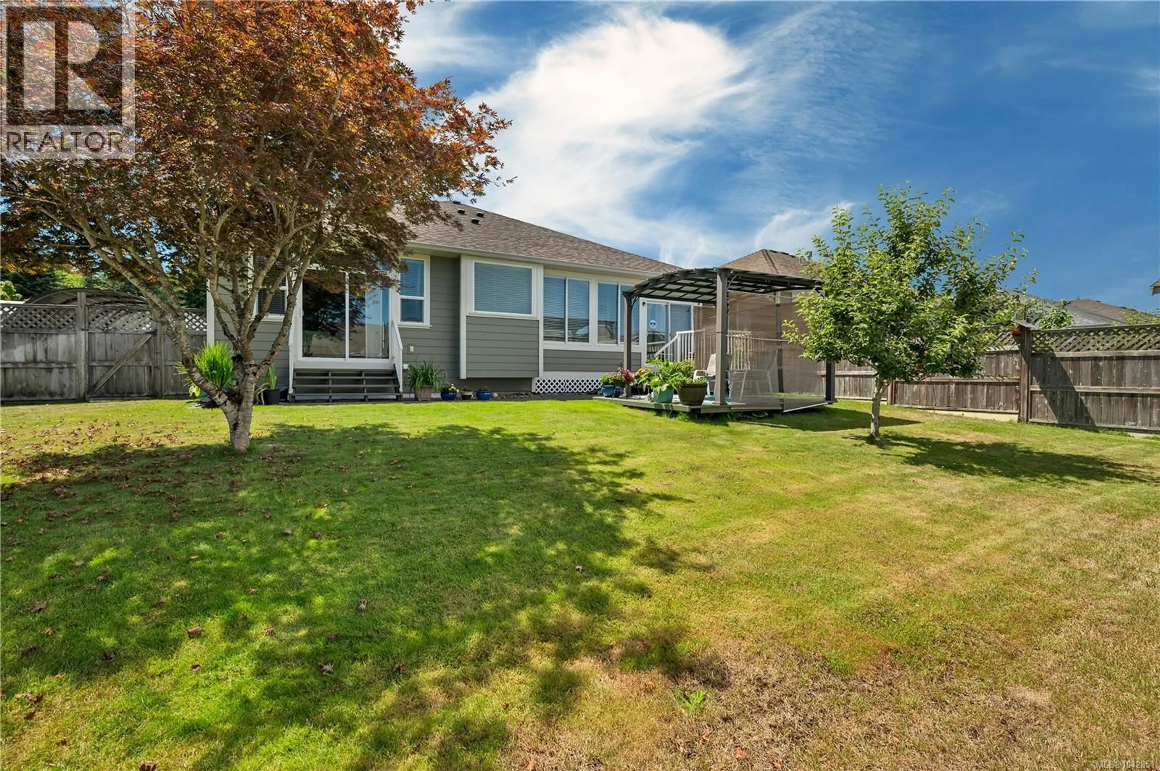 A pic from outside/outdoor area/front of a property/back of a property/a pic from drone, street for 1048 CORDERO CRESCENT, Campbell River British Columbia V9H0B7
