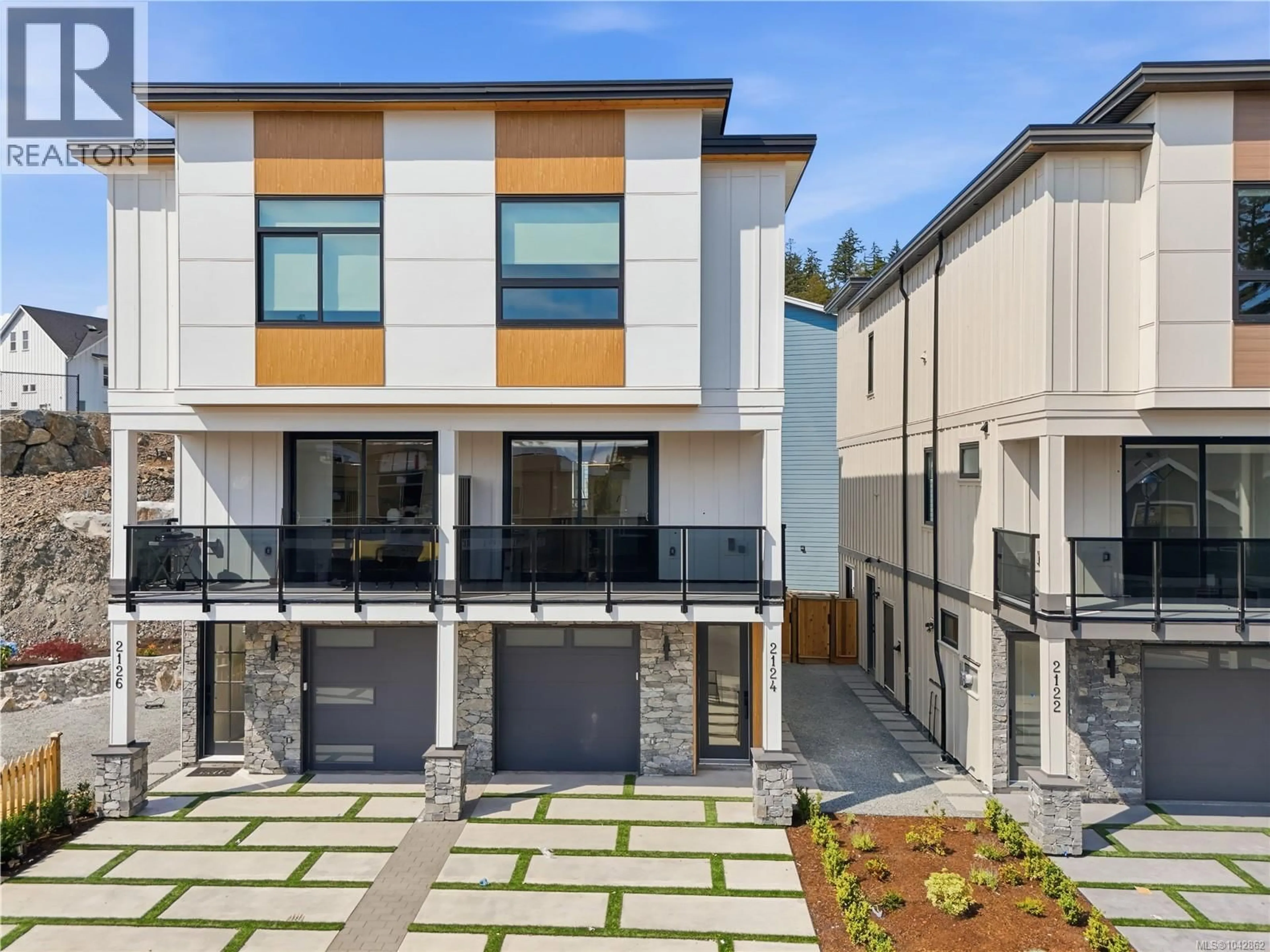 Home with brick exterior material, street for 2124 KINGBIRD DRIVE, Langford British Columbia V9B0E7