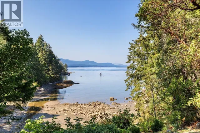 212 SUNSET DRIVE, Salt Spring 2