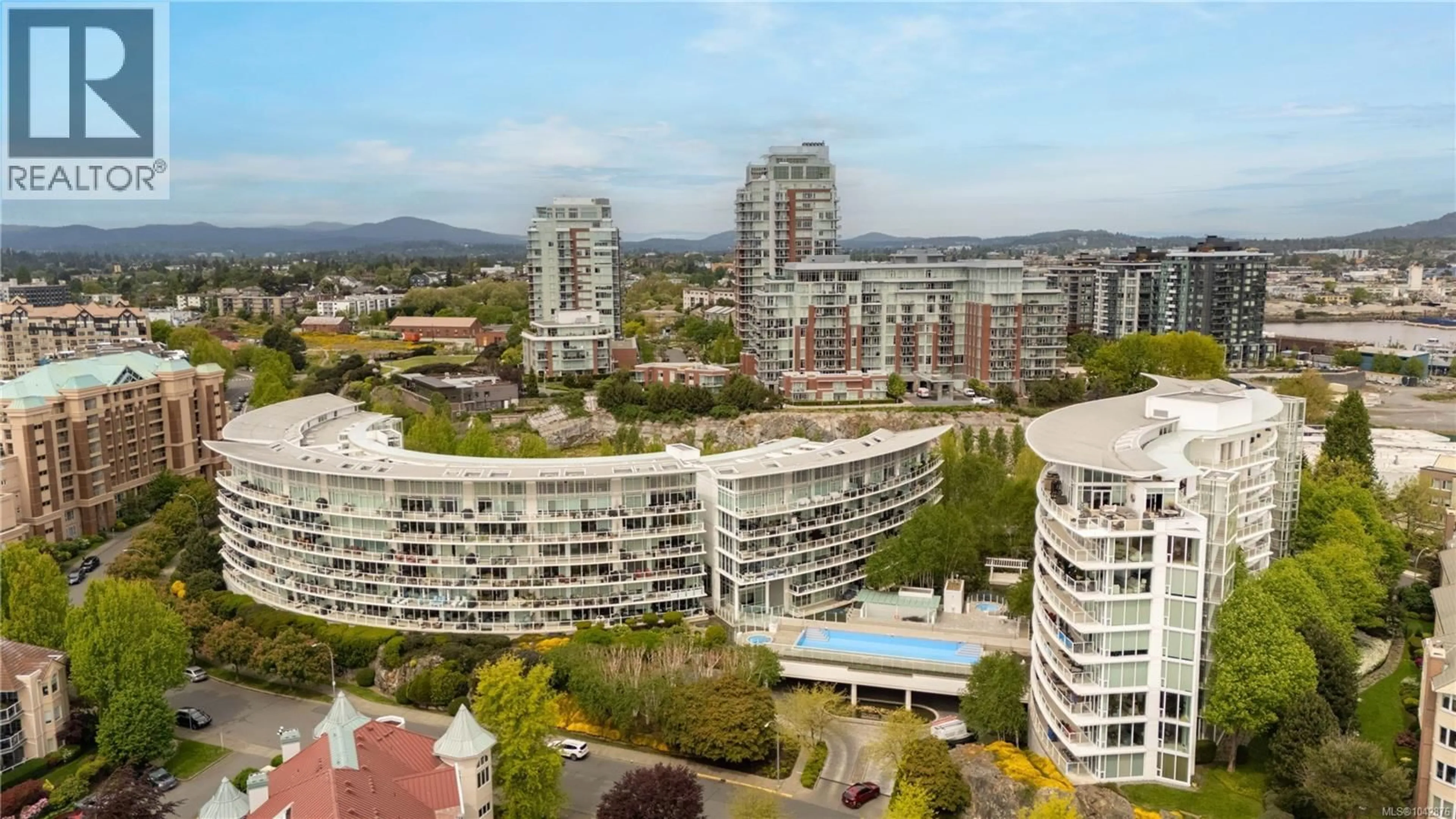 A pic from outside/outdoor area/front of a property/back of a property/a pic from drone, city buildings view from balcony for 120 - 68 SONGHEES ROAD, Victoria British Columbia V9A0A3