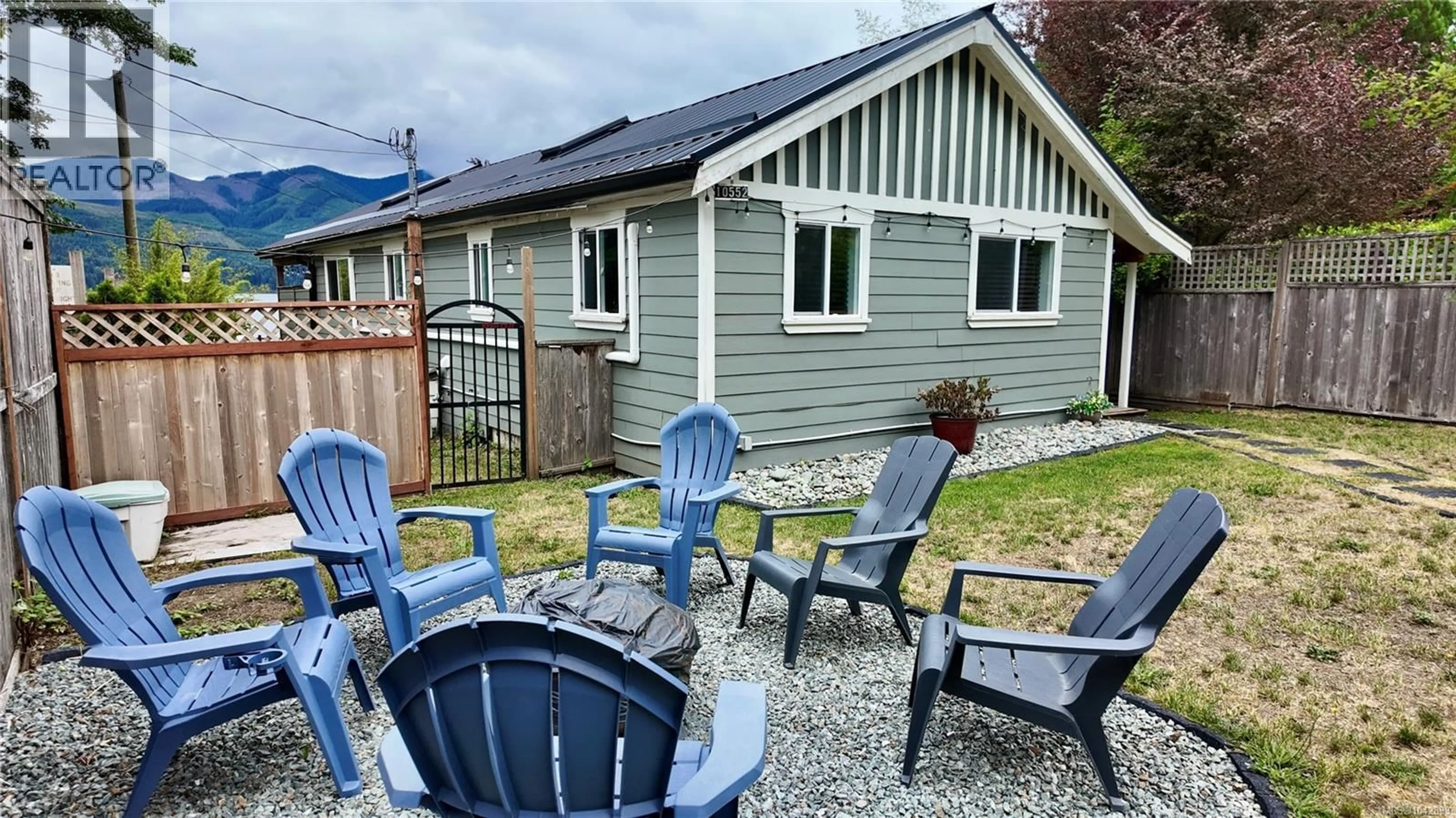 Patio, street for 10552 COON CREEK ROAD, Youbou British Columbia V0R3E1