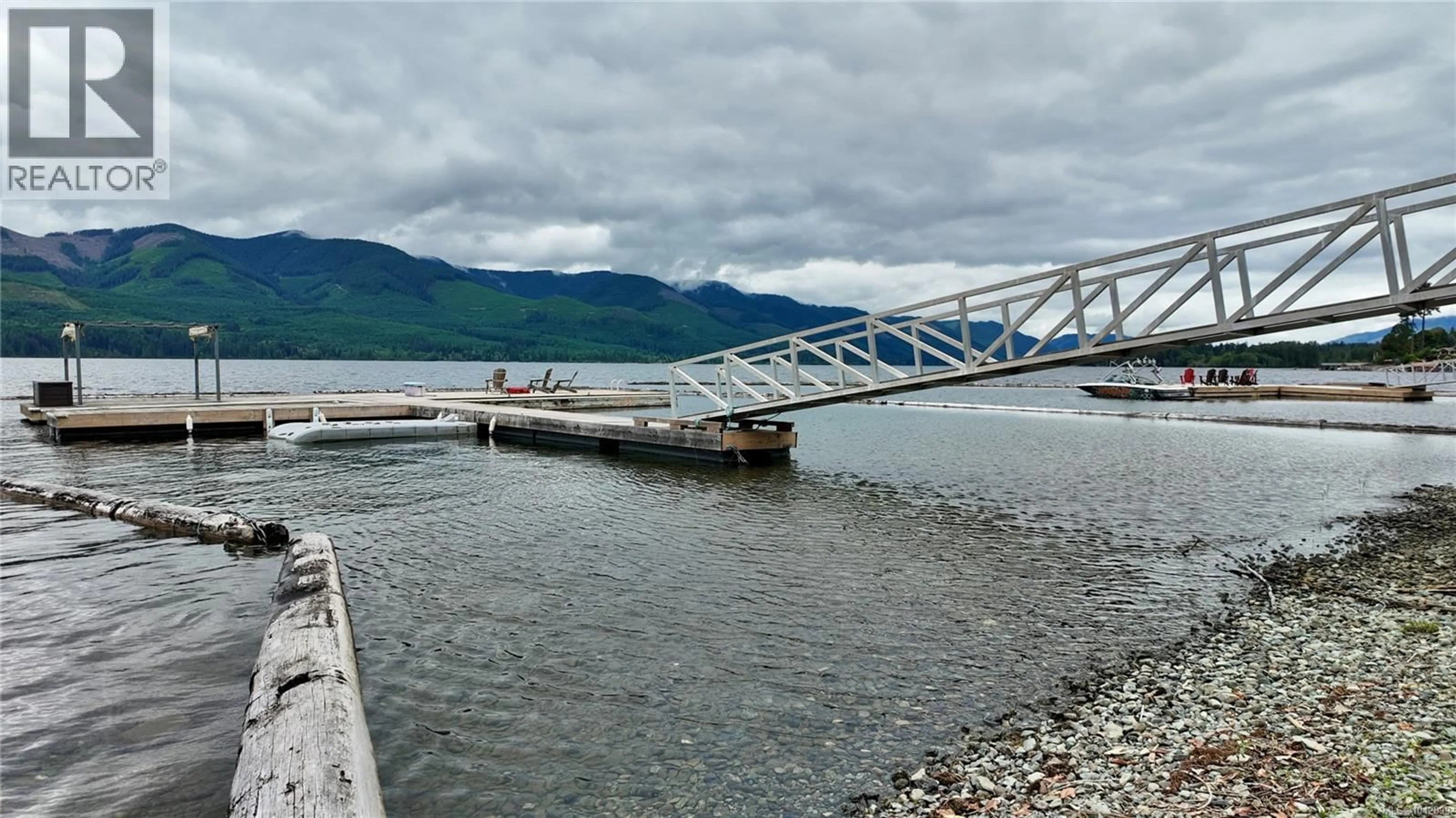 Blurry image for 10552 COON CREEK ROAD, Youbou British Columbia V0R3E1
