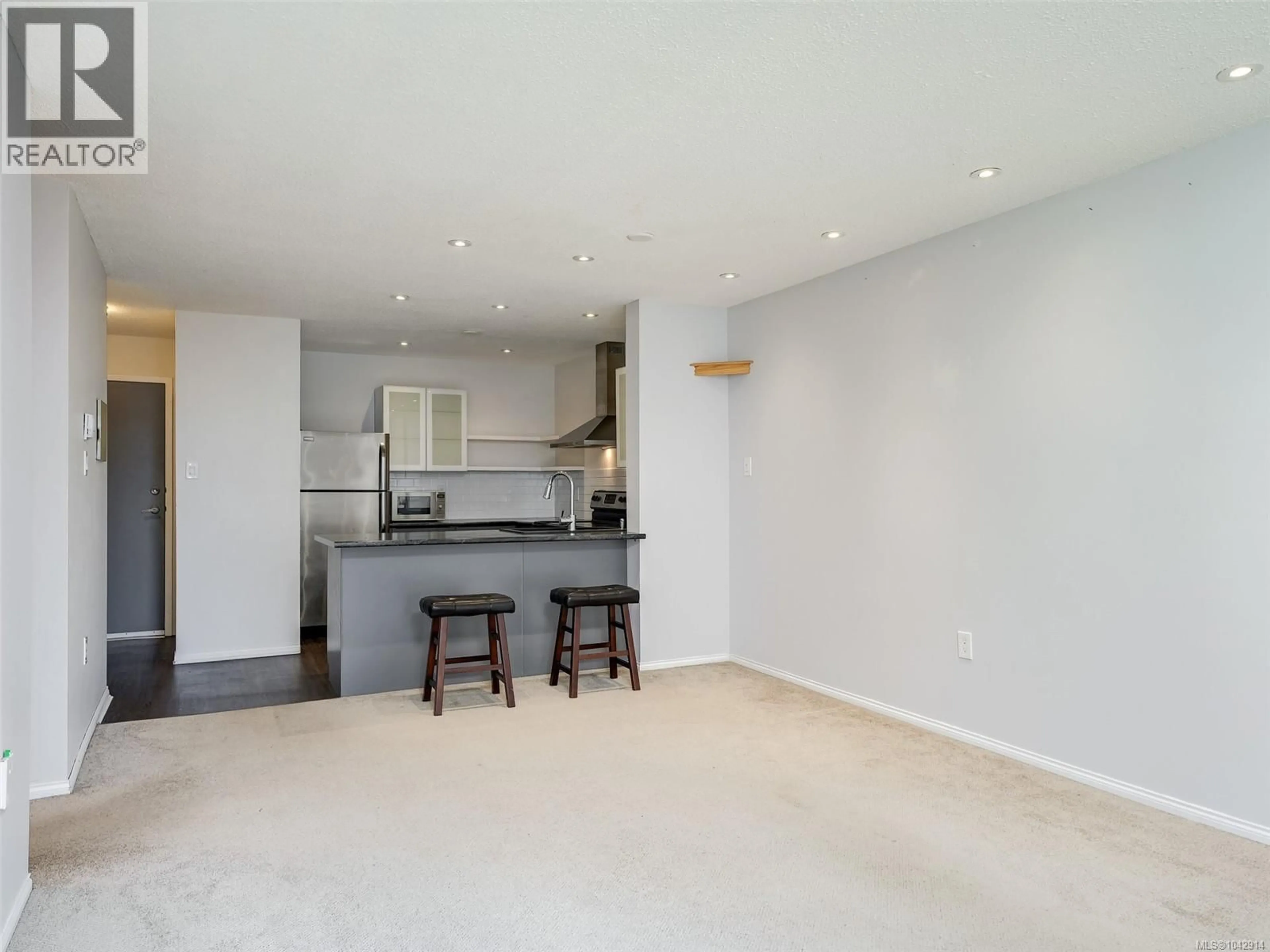 Open concept kitchen, unknown for 213 - 1745 LEIGHTON ROAD, Victoria British Columbia V8R6R6