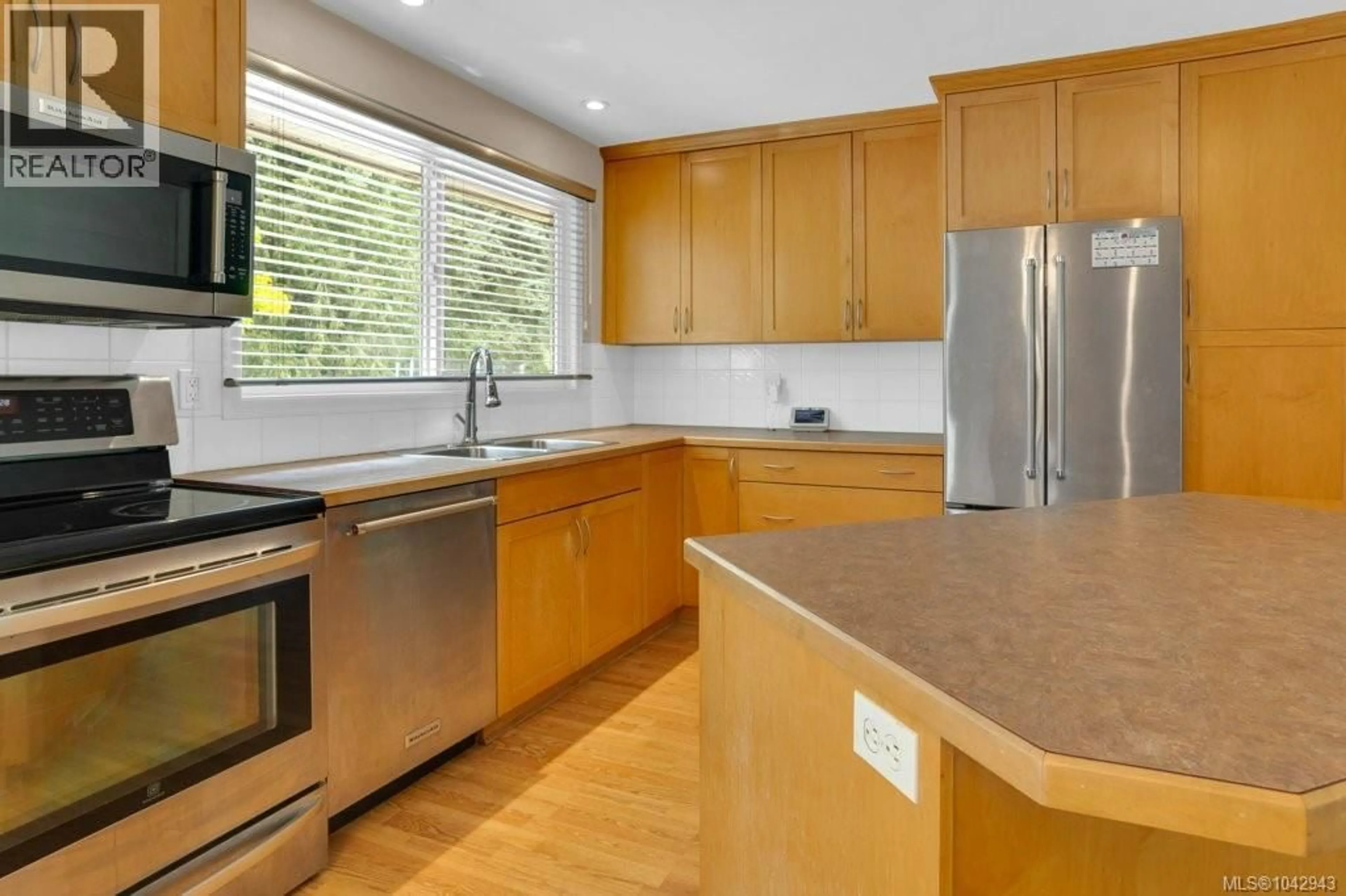 Unknown for 785 PARKVIEW DRIVE, Nanaimo British Columbia V9R5T9