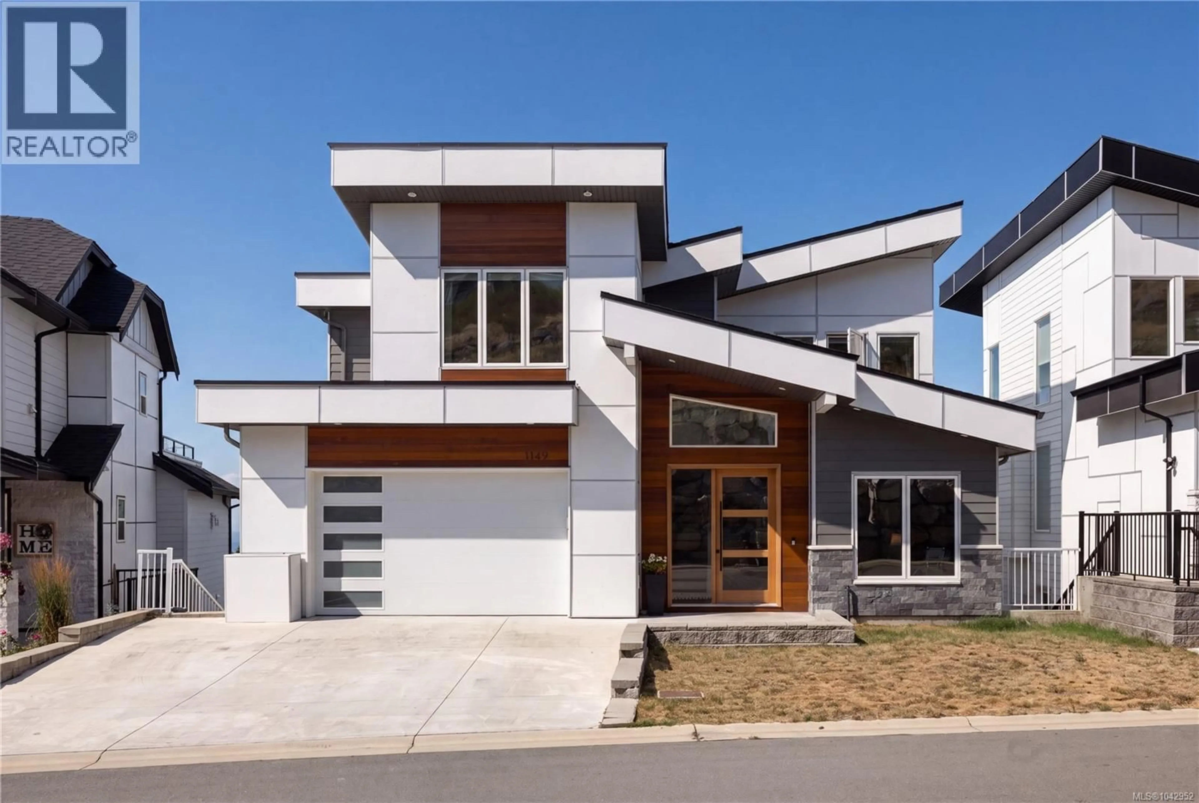 Home with vinyl exterior material, street for 1149 SPIRIT COURT, Langford British Columbia V9B0G8