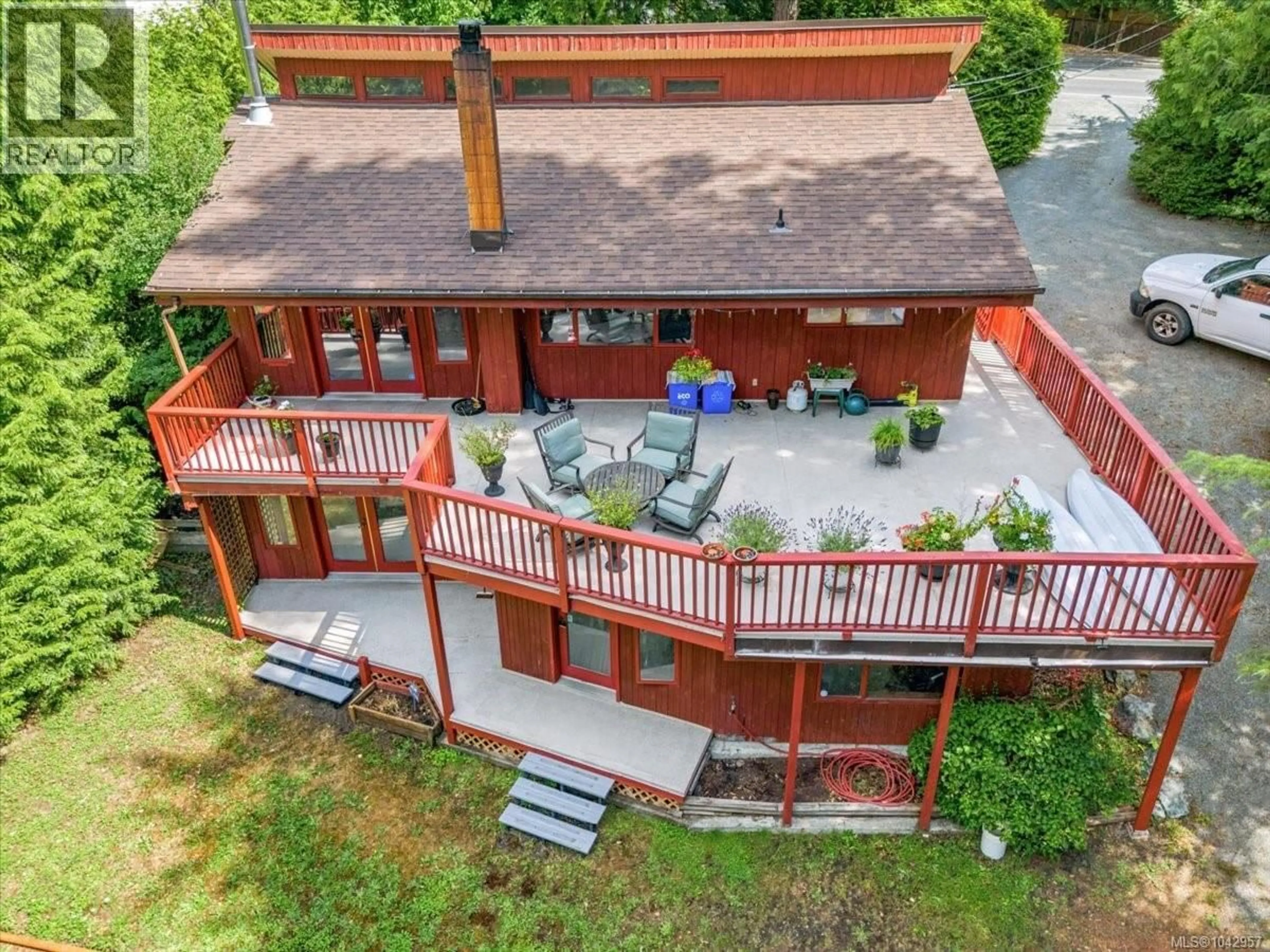 A pic from outside/outdoor area/front of a property/back of a property/a pic from drone, water/lake/river/ocean view for 1071 OLD VICTORIA ROAD, Nanaimo British Columbia V9R6R4