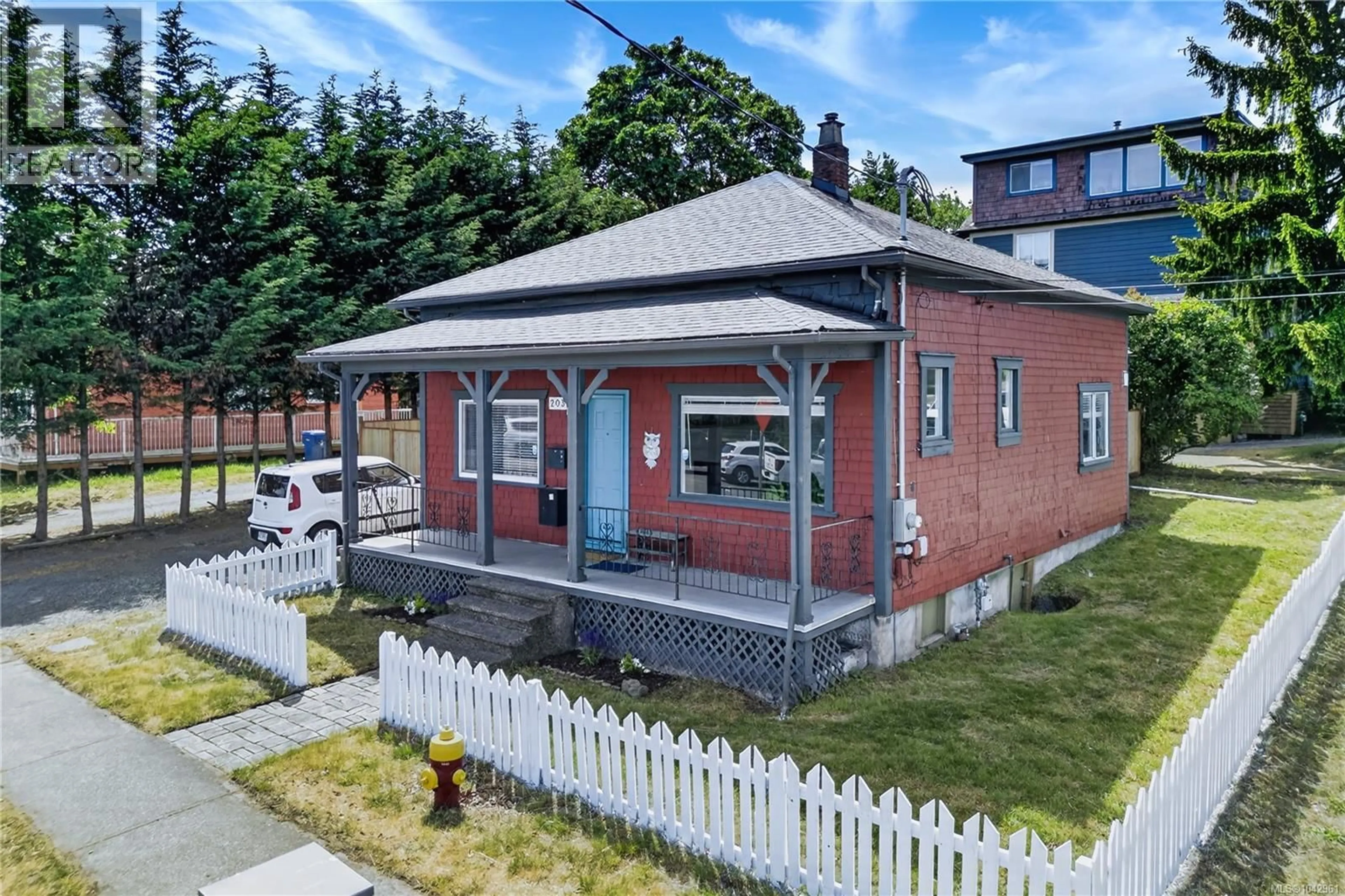 Unknown for 203 PRIDEAUX STREET, Nanaimo British Columbia V9R2M9