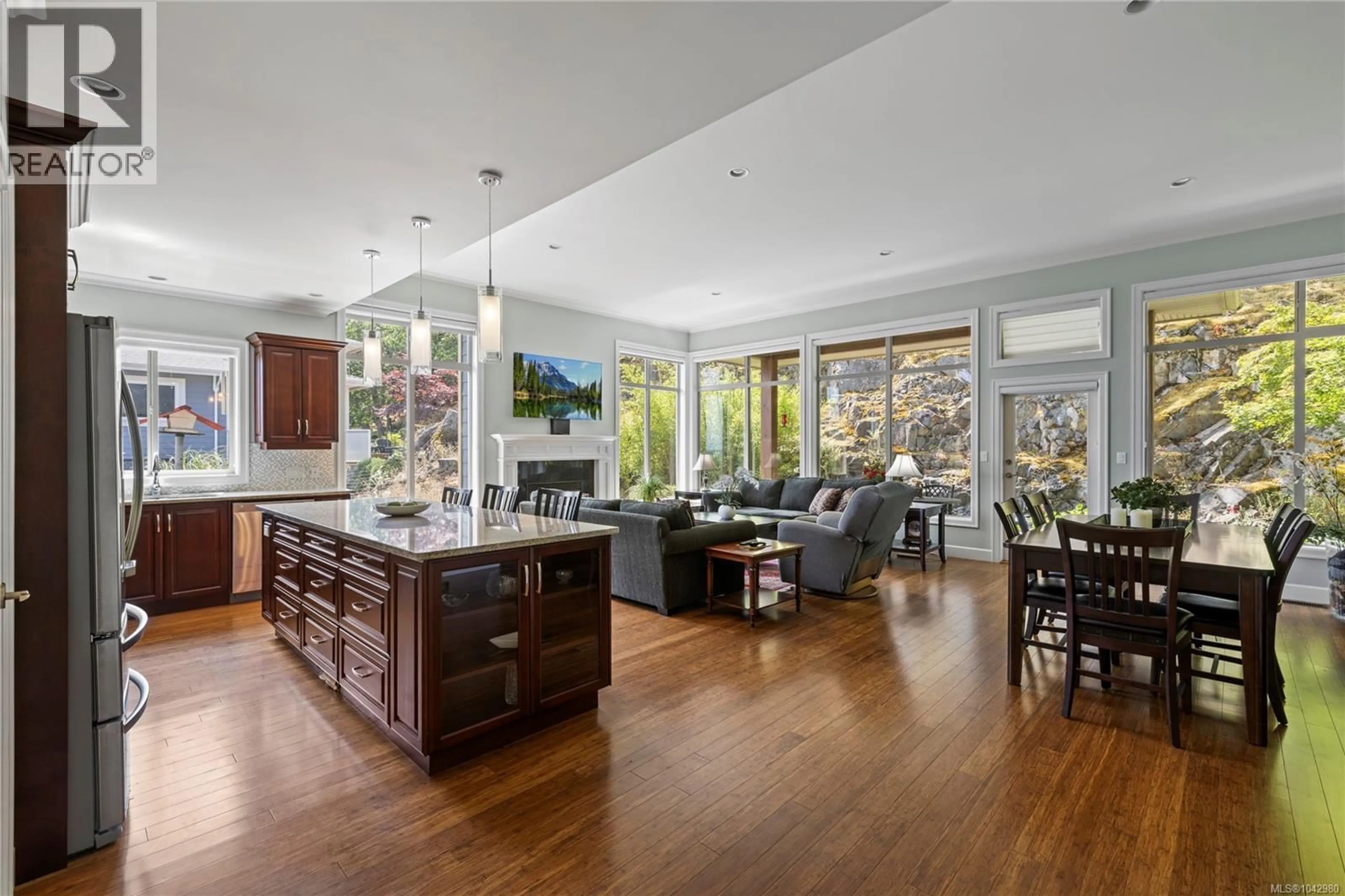 Open concept kitchen, unknown for 2227 BONNINGTON DRIVE, Nanoose Bay British Columbia V9P9L9
