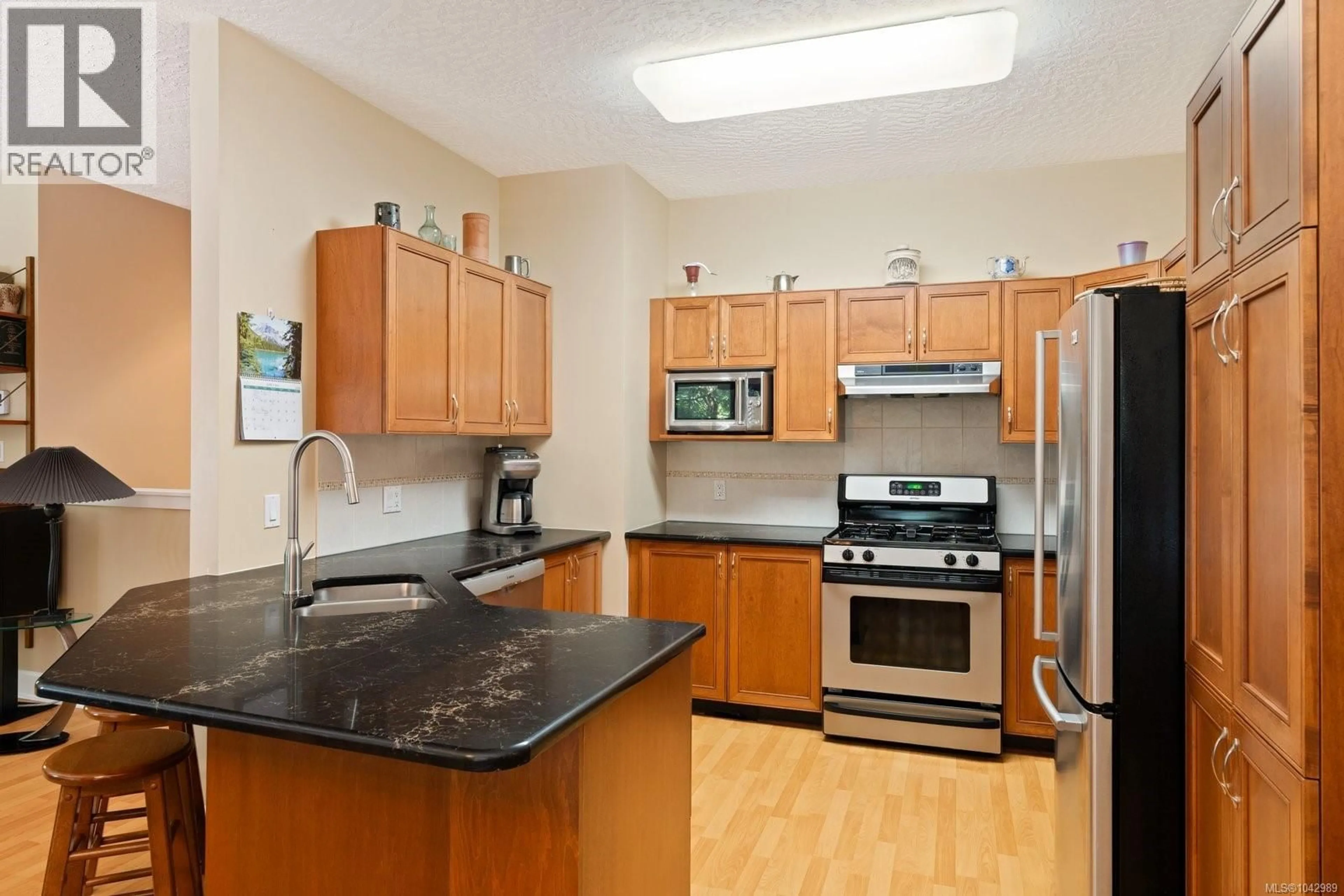 Standard kitchen, unknown for 52 - 486 ROYAL BAY DRIVE, Colwood British Columbia V9C4L7