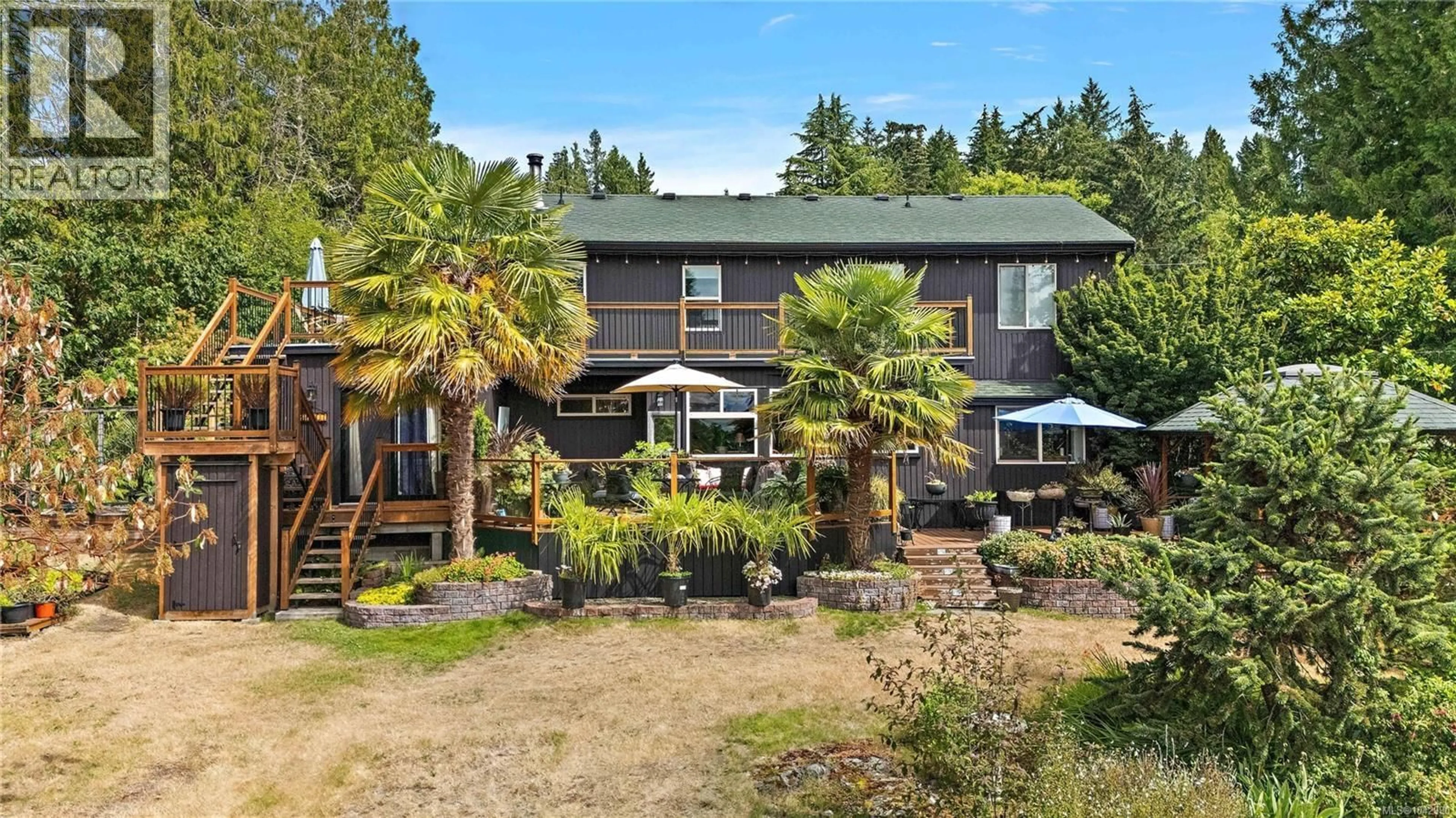 A pic from outside/outdoor area/front of a property/back of a property/a pic from drone, unknown for 11007 CEDAR LANE, North Saanich British Columbia V8L5R1