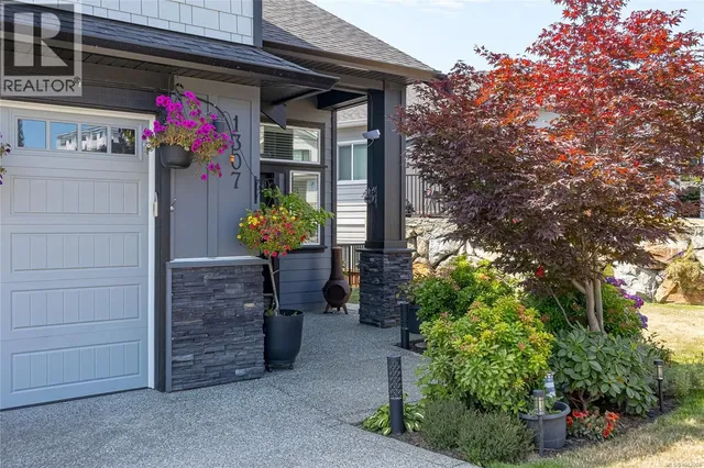 1307 FLINT AVENUE, Langford 2