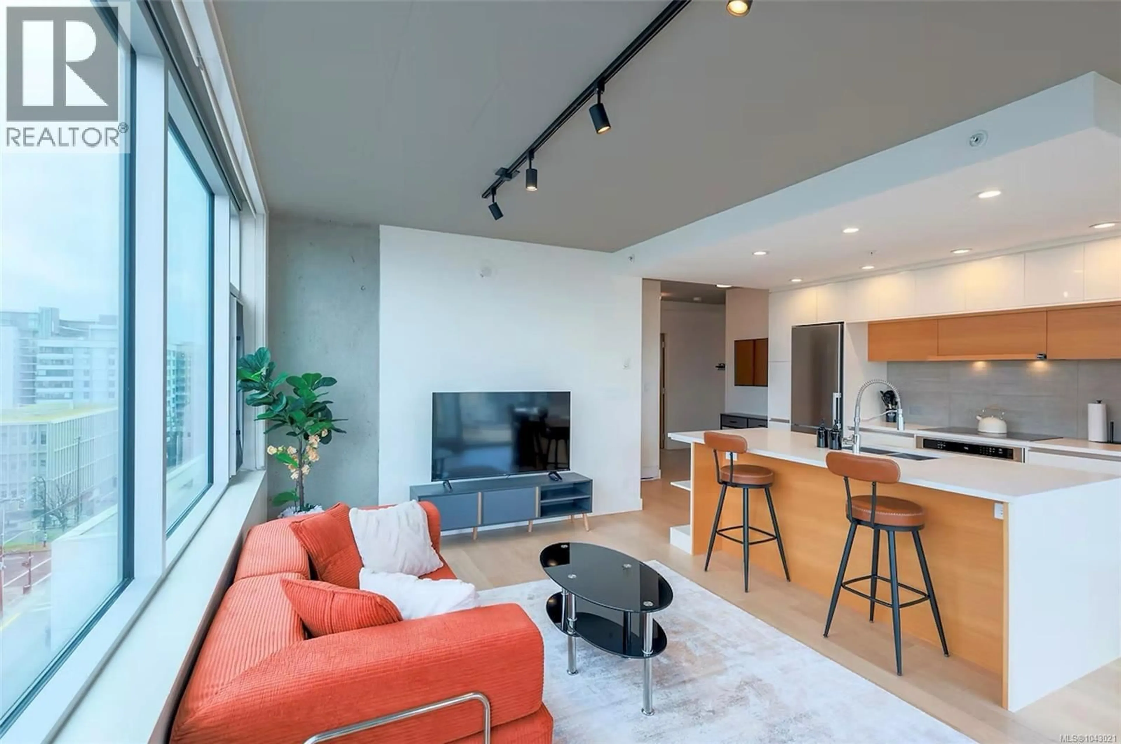 Living room with furniture, unknown for 804 - 989 JOHNSON STREET, Victoria British Columbia V8V0E3