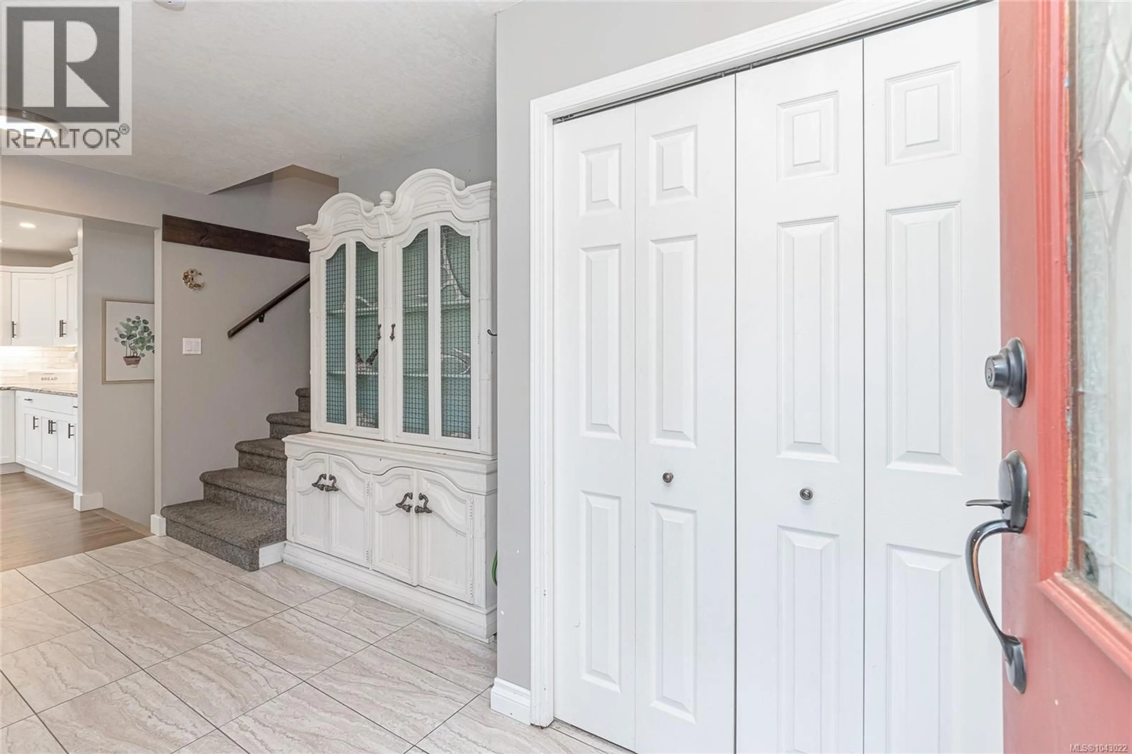 Indoor entryway for 6535 WICKS ROAD, Duncan British Columbia V9L5V2