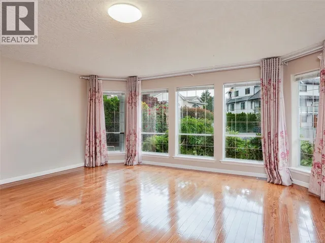 1395 EPSOM CLOSE, Saanich 3