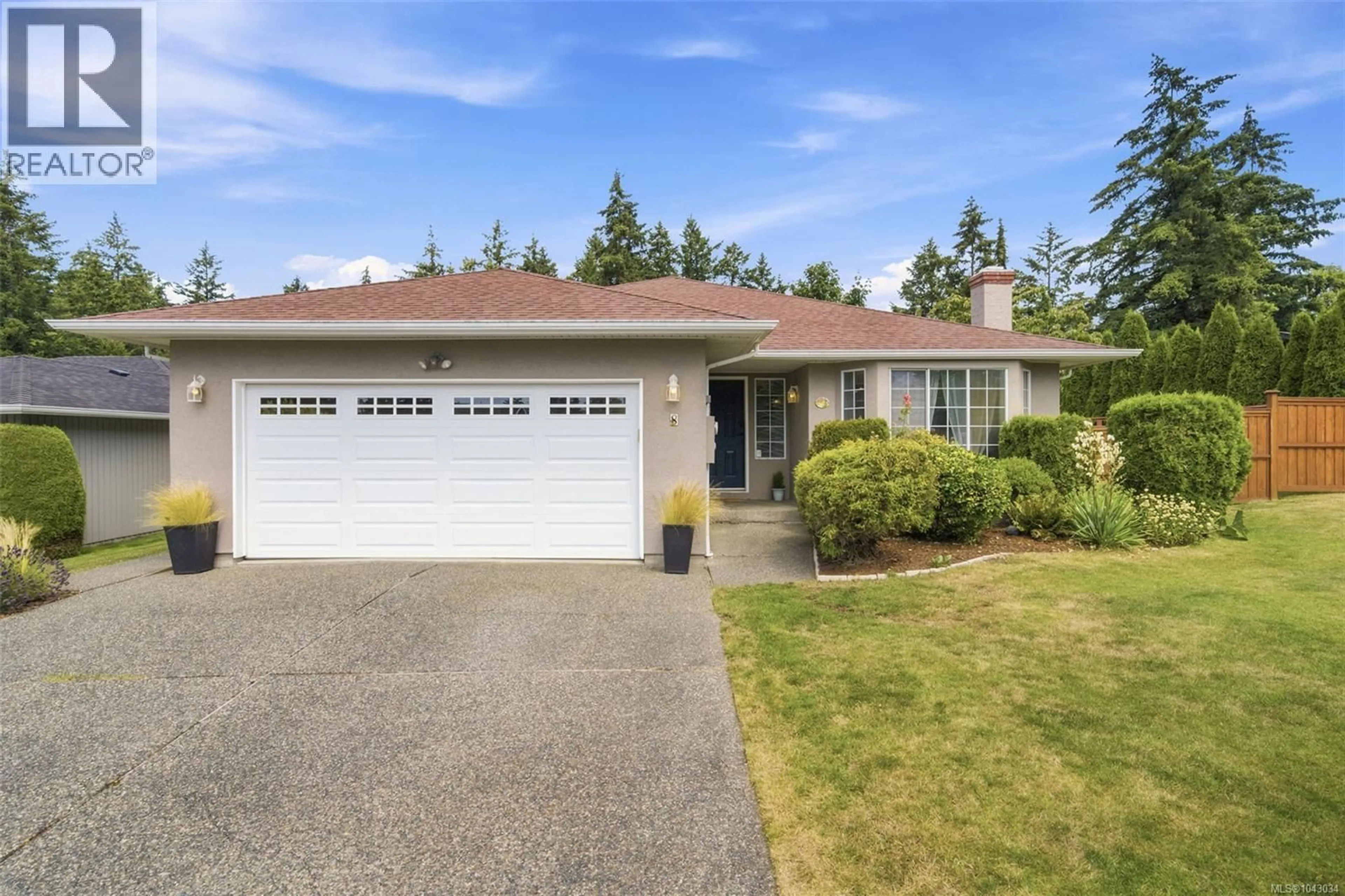Home with vinyl exterior material, street for 8 - 6766 CENTRAL SAANICH ROAD, Central Saanich British Columbia V8Z7E1