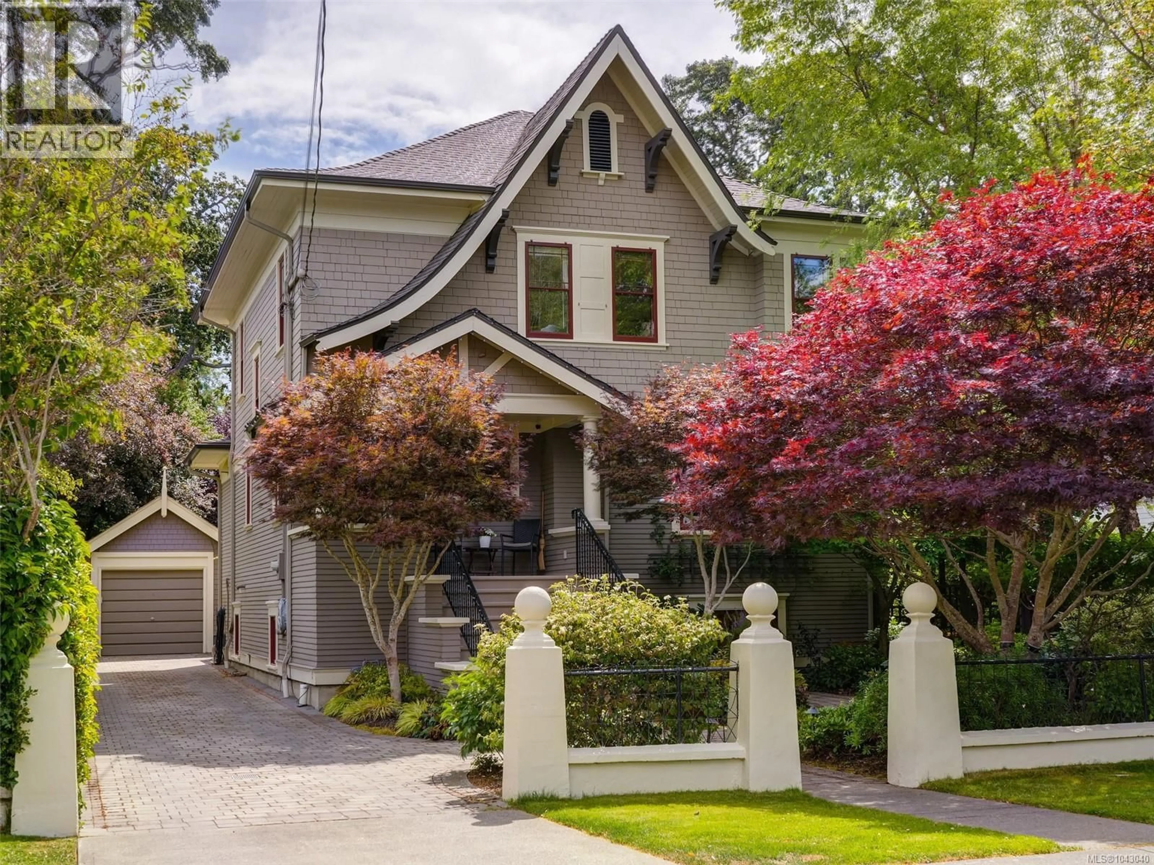 Unknown for 1043 ST. PATRICK STREET, Oak Bay British Columbia V8S4Y2