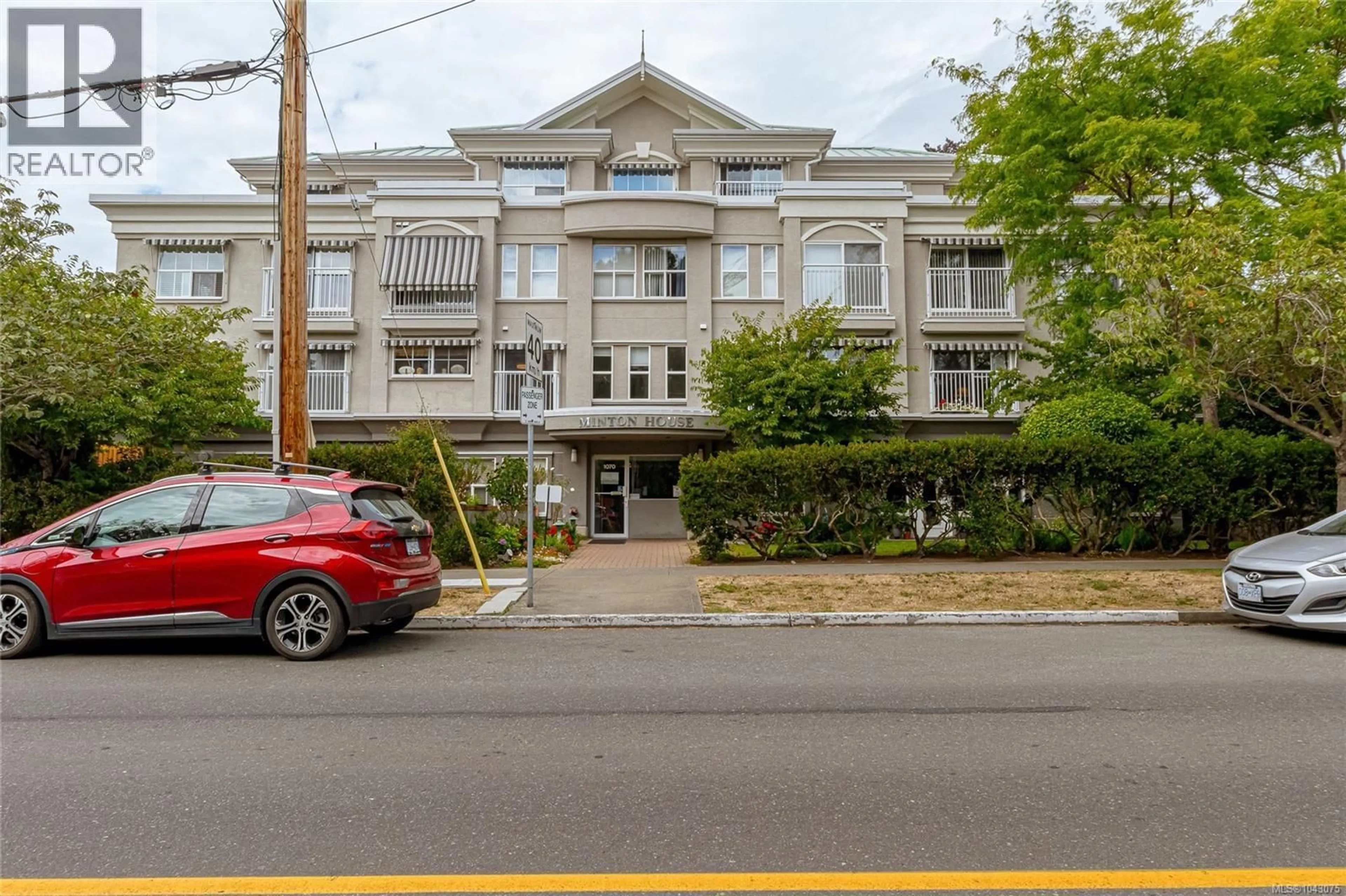 Unknown for 309 - 1070 SOUTHGATE STREET, Victoria British Columbia V8V2Z2