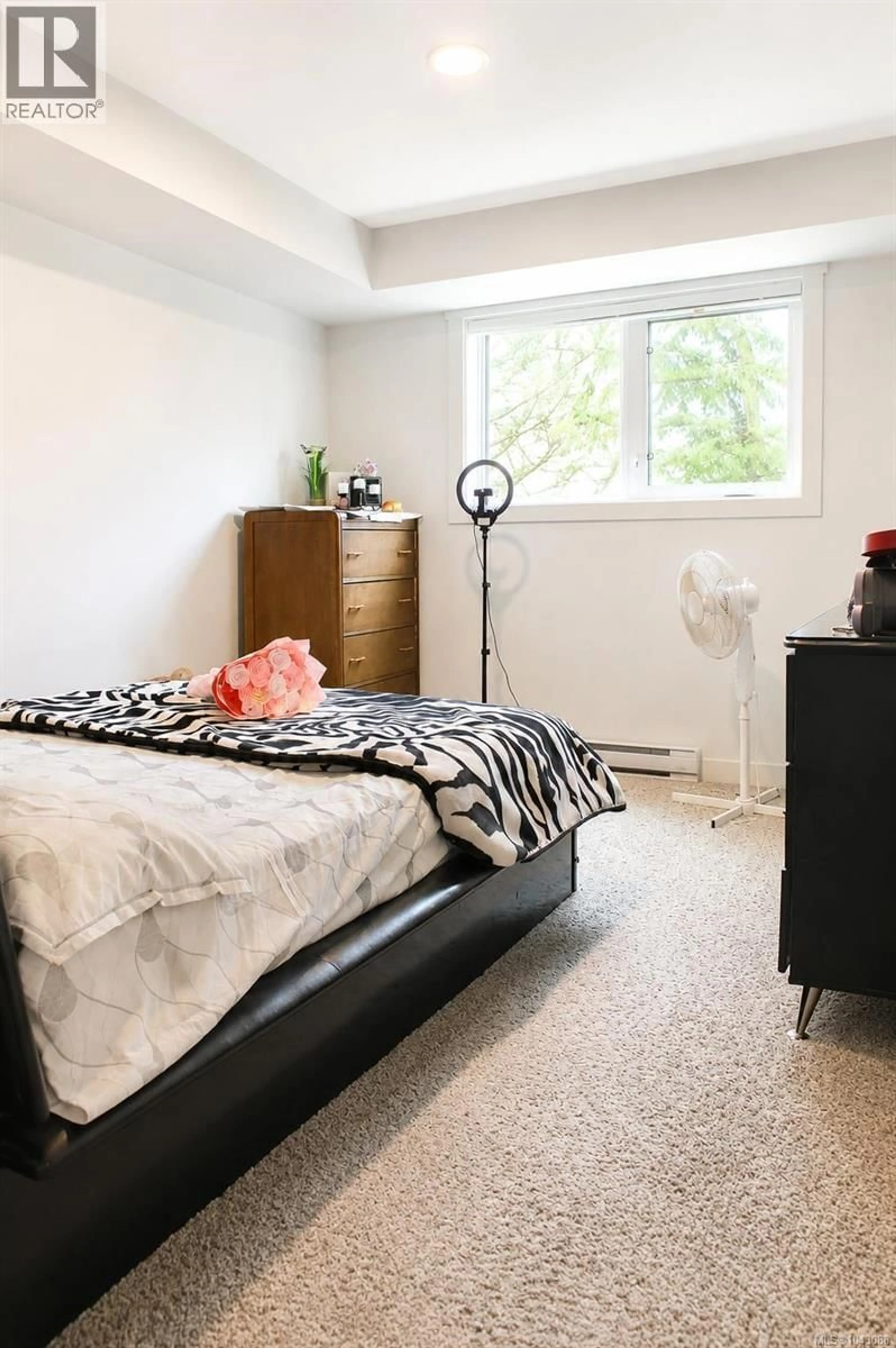 Bedroom with bed, unknown for 207 - 4810 CEDAR RIDGE PLACE, Nanaimo British Columbia V9T0M7
