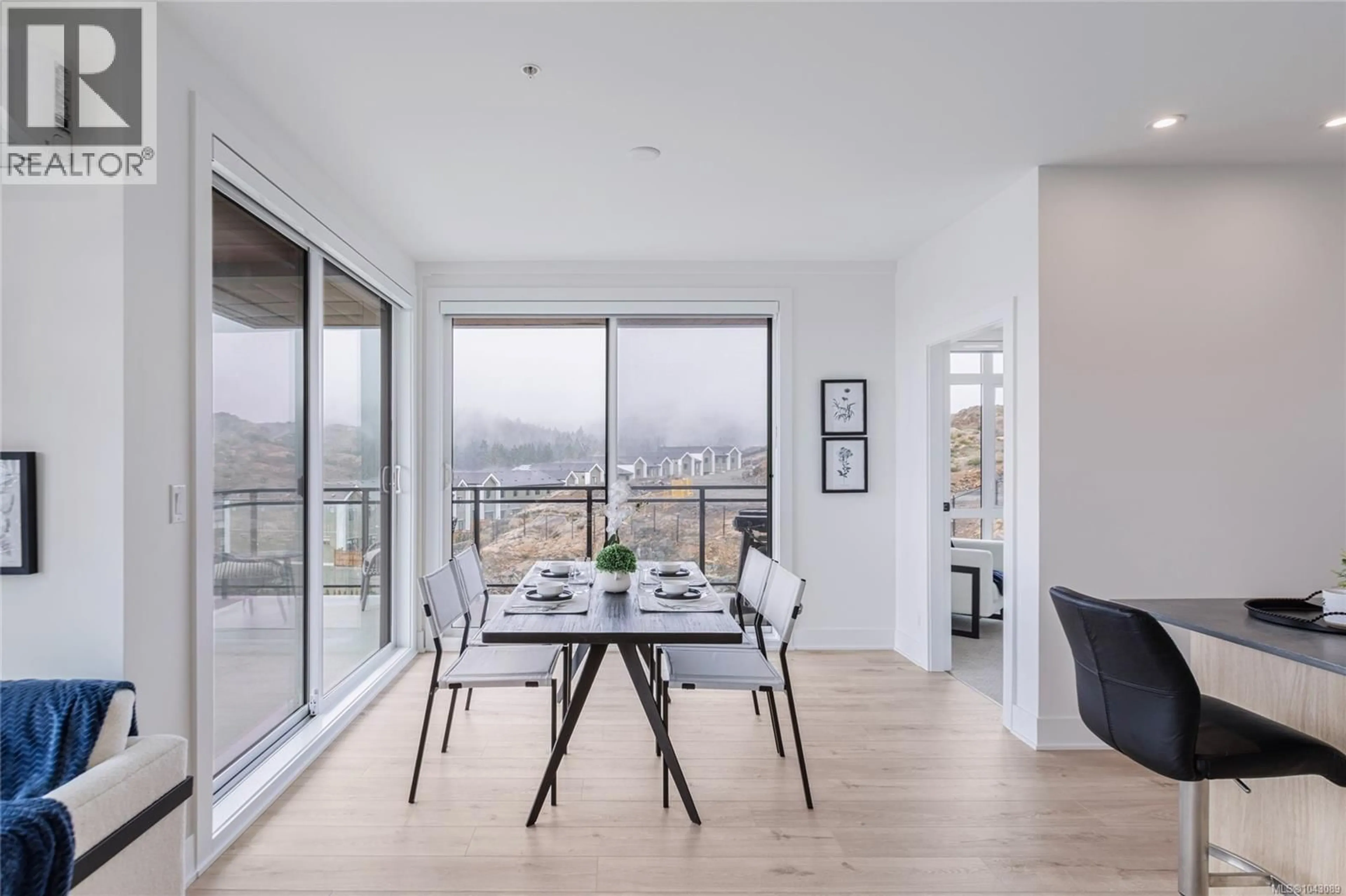 Dining room, wood/laminate floor for 302 - 1114 SAMAR CRESCENT, Langford British Columbia V9B7C5