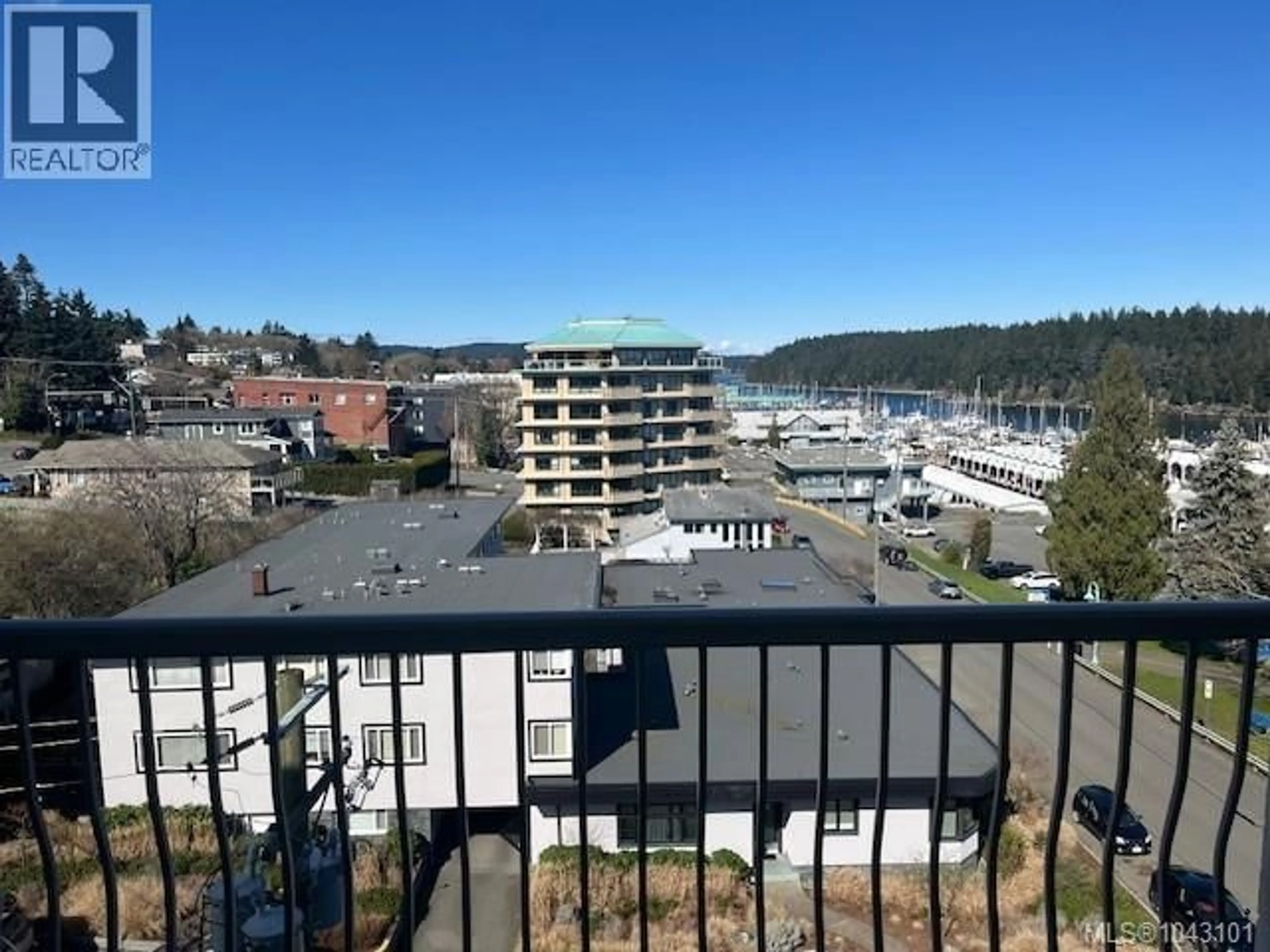 Unknown for 704 - 33 MT. BENSON STREET, Nanaimo British Columbia V9S5L2