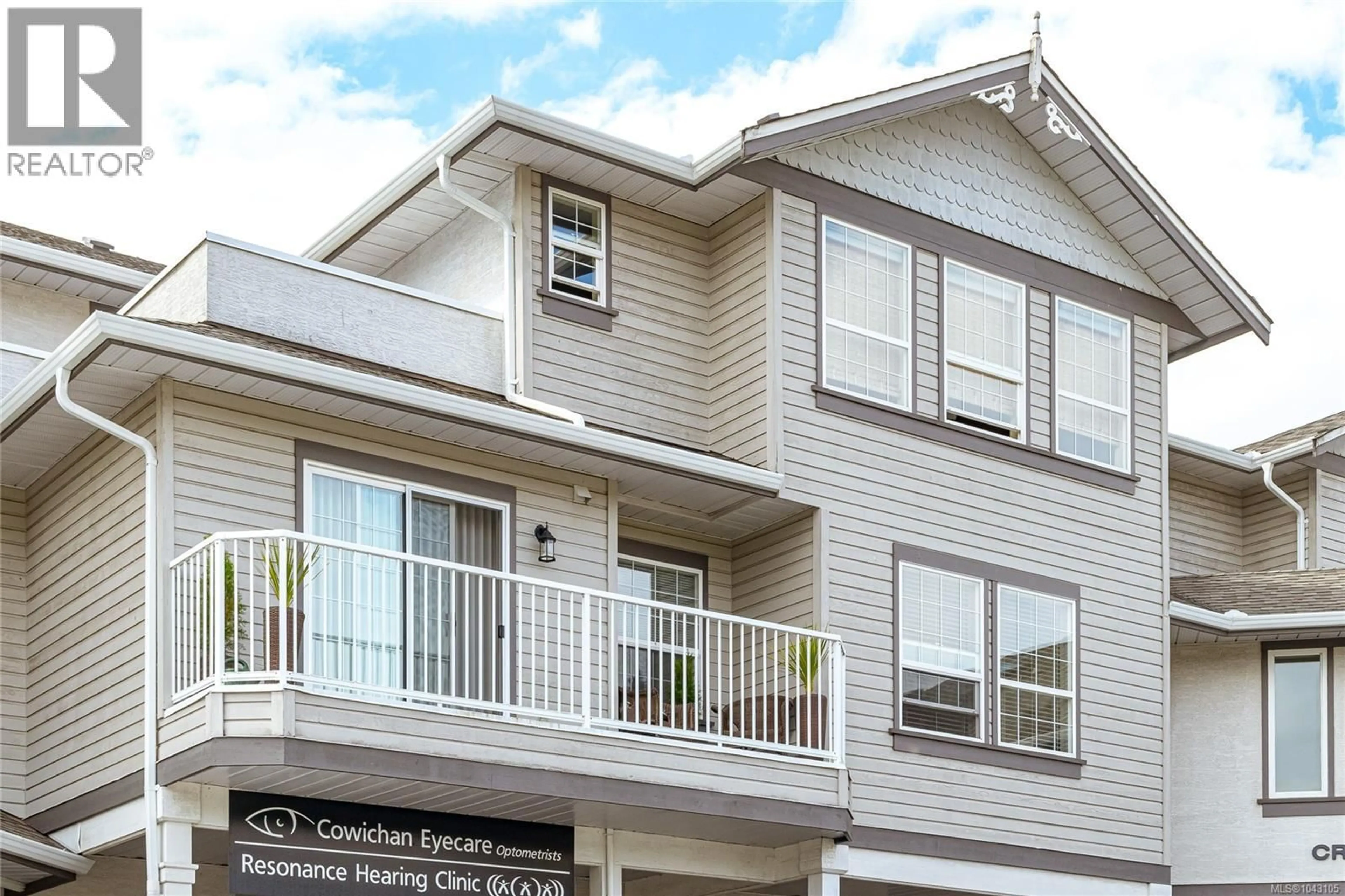 Home with vinyl exterior material, unknown for 202 - 9844 CROFT STREET, Chemainus British Columbia V0R1K0