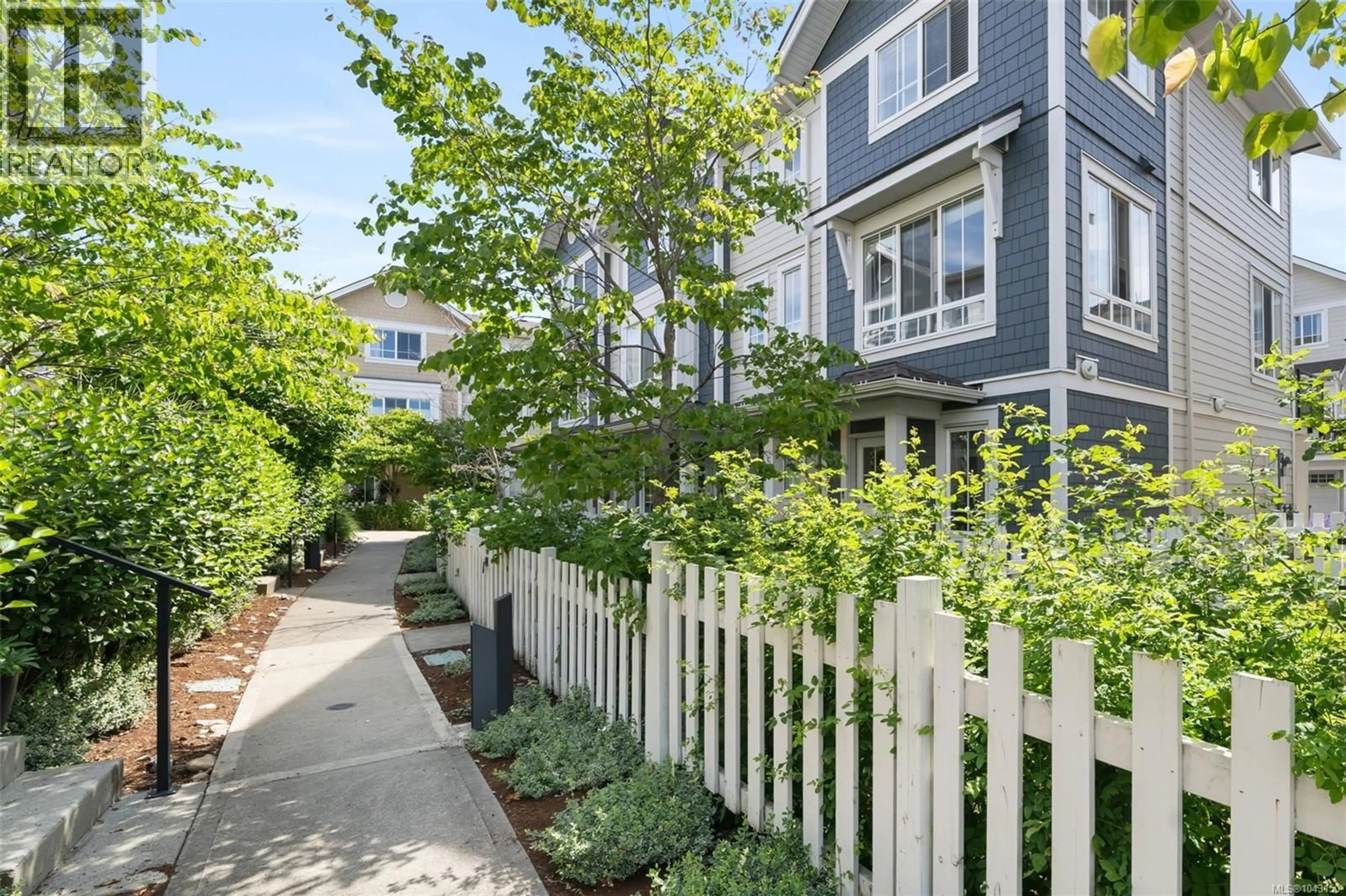 Patio, street for 56 - 370 LATORIA BOULEVARD, Colwood British Columbia V9C0N9