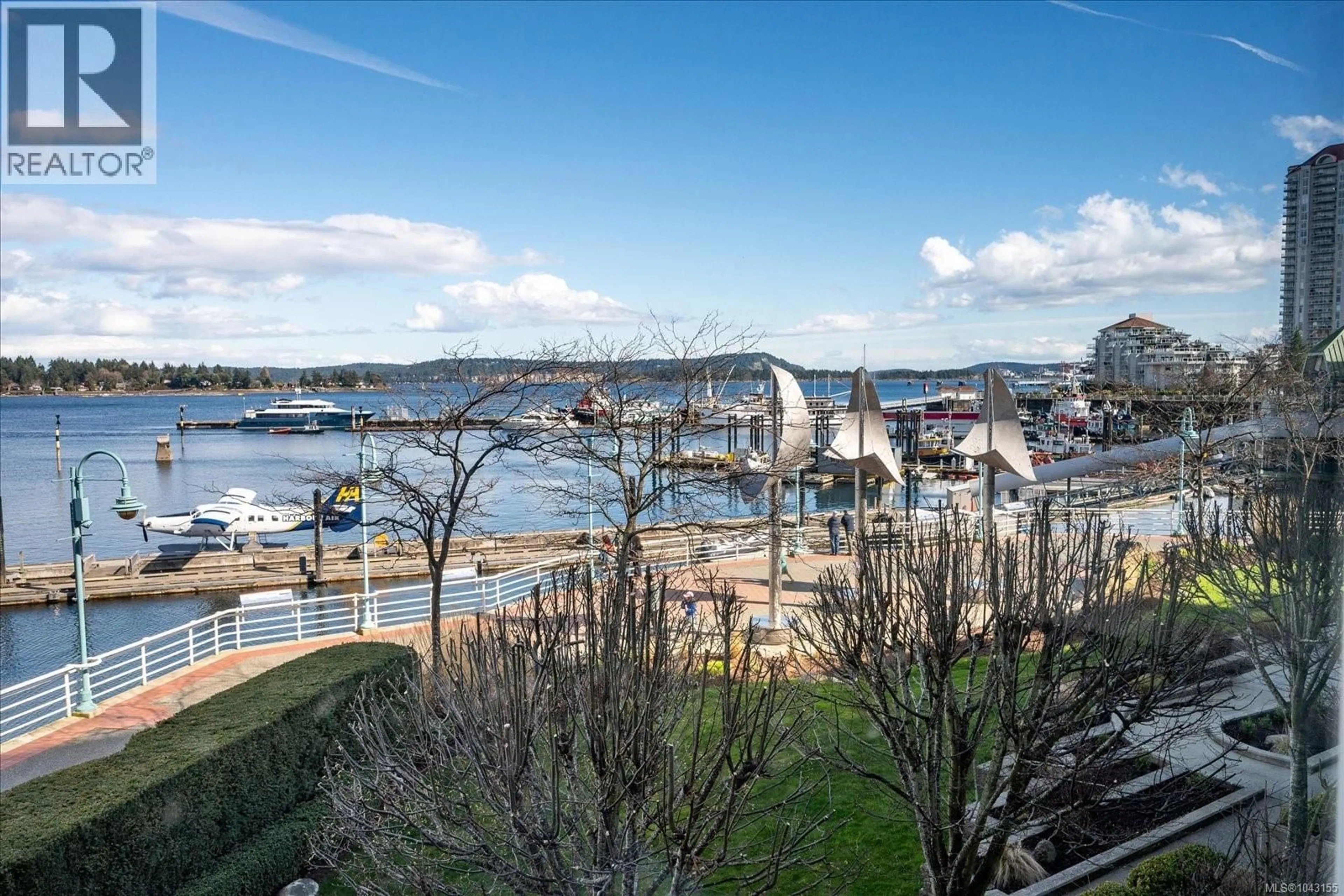 A pic from outside/outdoor area/front of a property/back of a property/a pic from drone, water/lake/river/ocean view for TH10 - 38 FRONT STREET, Nanaimo British Columbia V9R0B8
