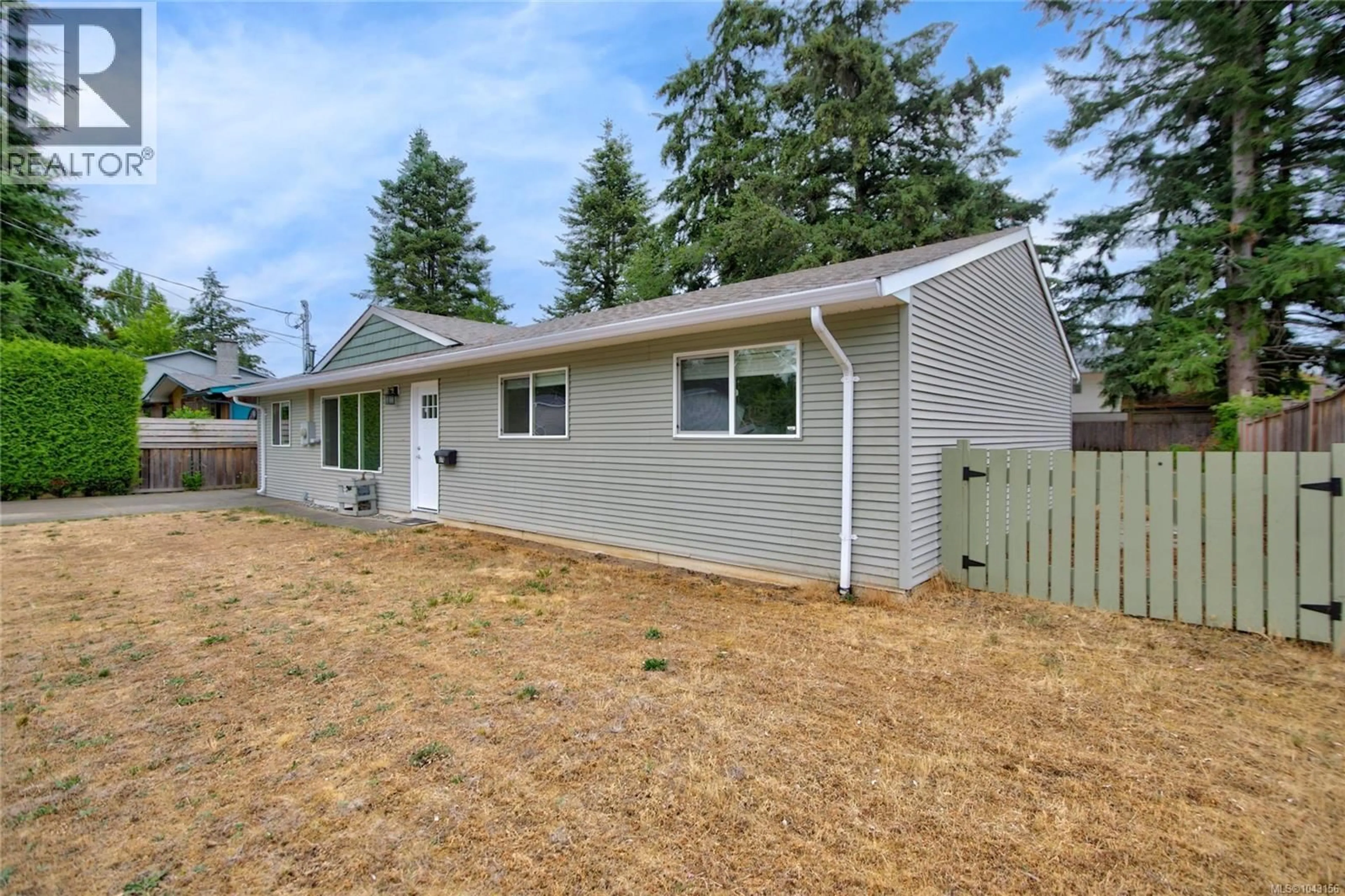 Home with vinyl exterior material, street for 378 DENMAN STREET, Comox British Columbia V9M3A8