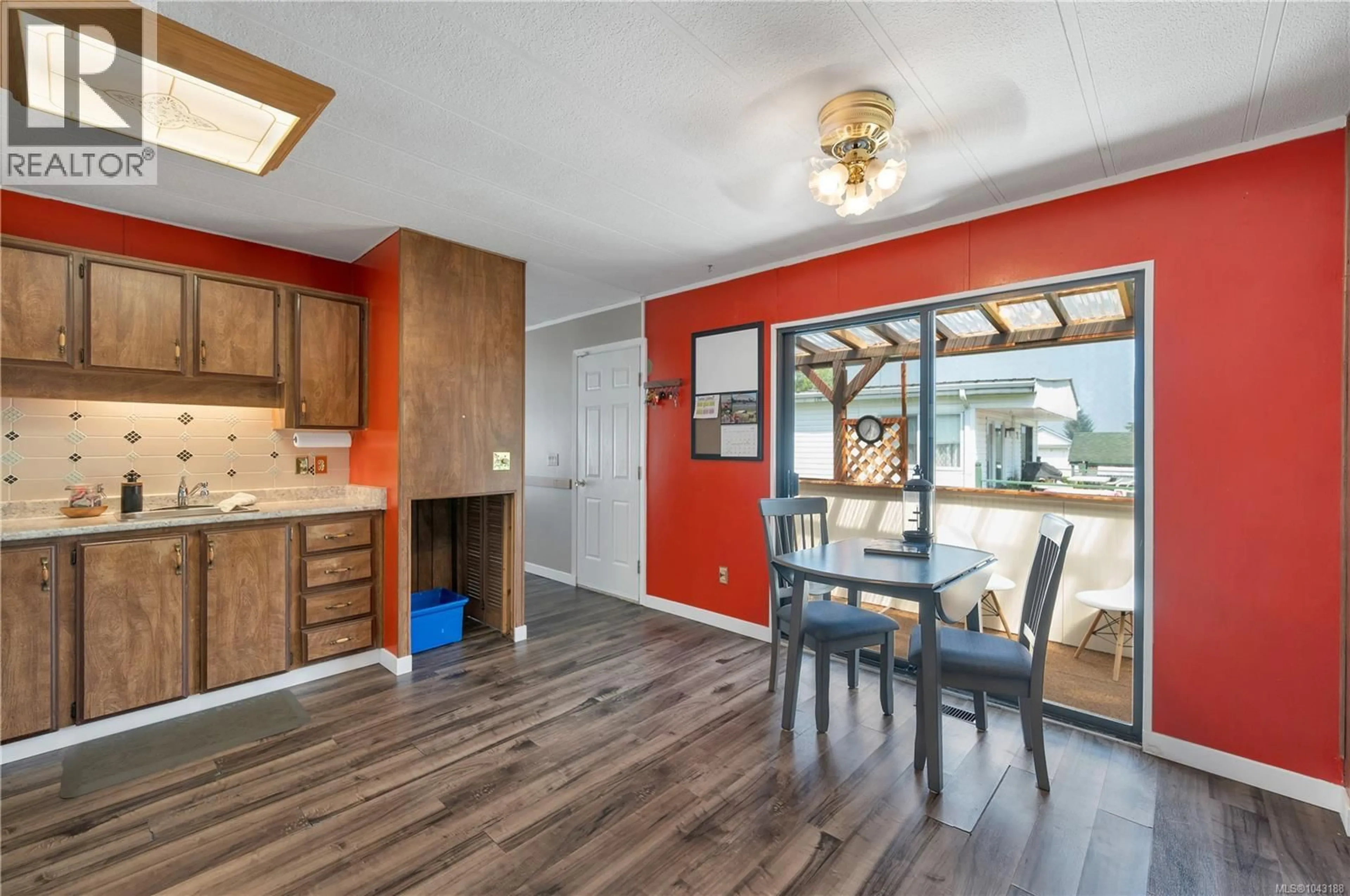 Open concept kitchen, unknown for 6045 HUNT STREET, Port Hardy British Columbia V0N2P0