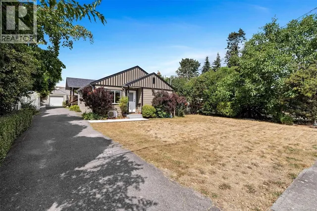 355 BEECH AVENUE, Duncan 3