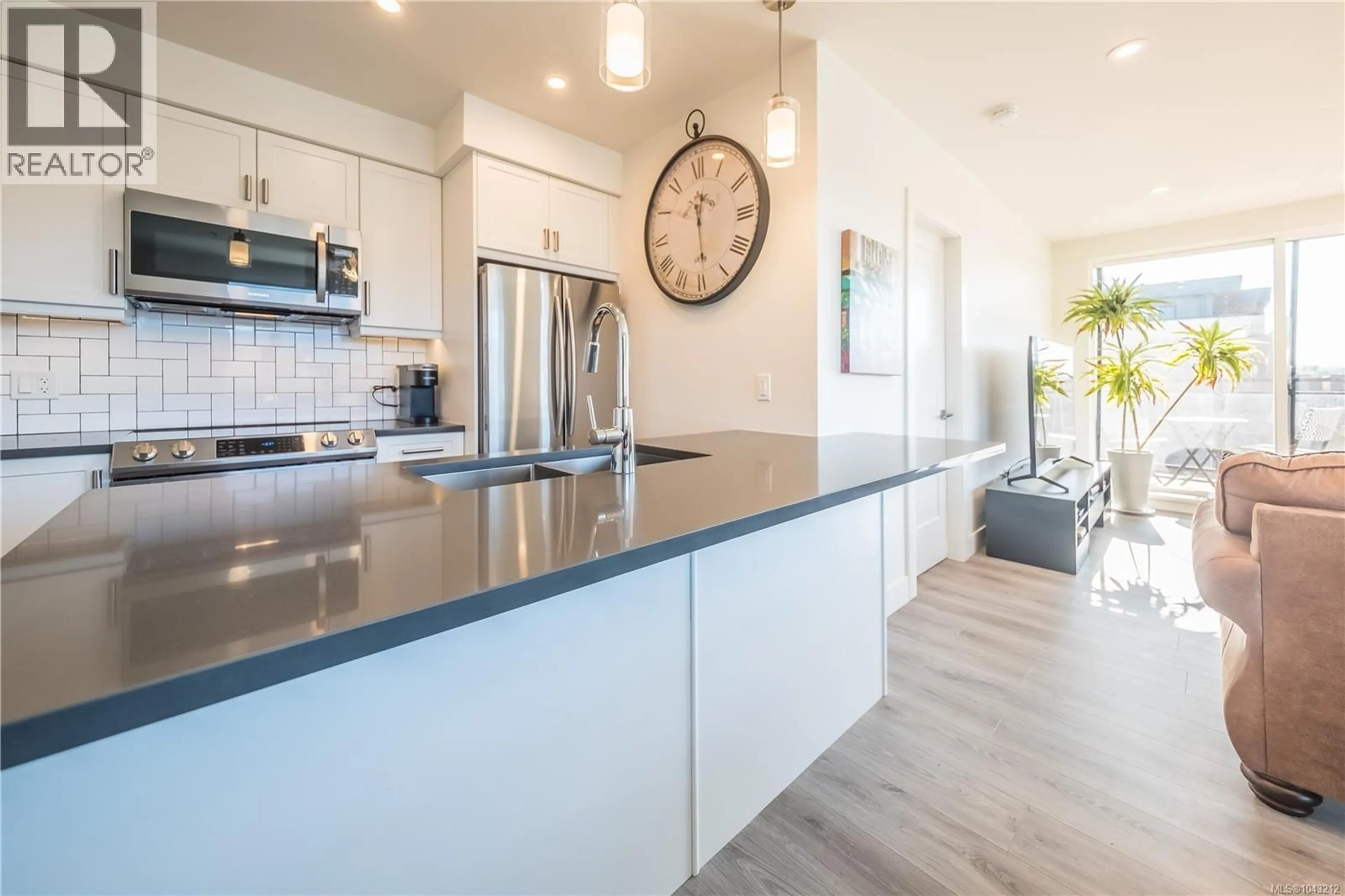 Open concept kitchen, unknown for 407 - 119 HALIBURTON STREET, Nanaimo British Columbia V9R4V8