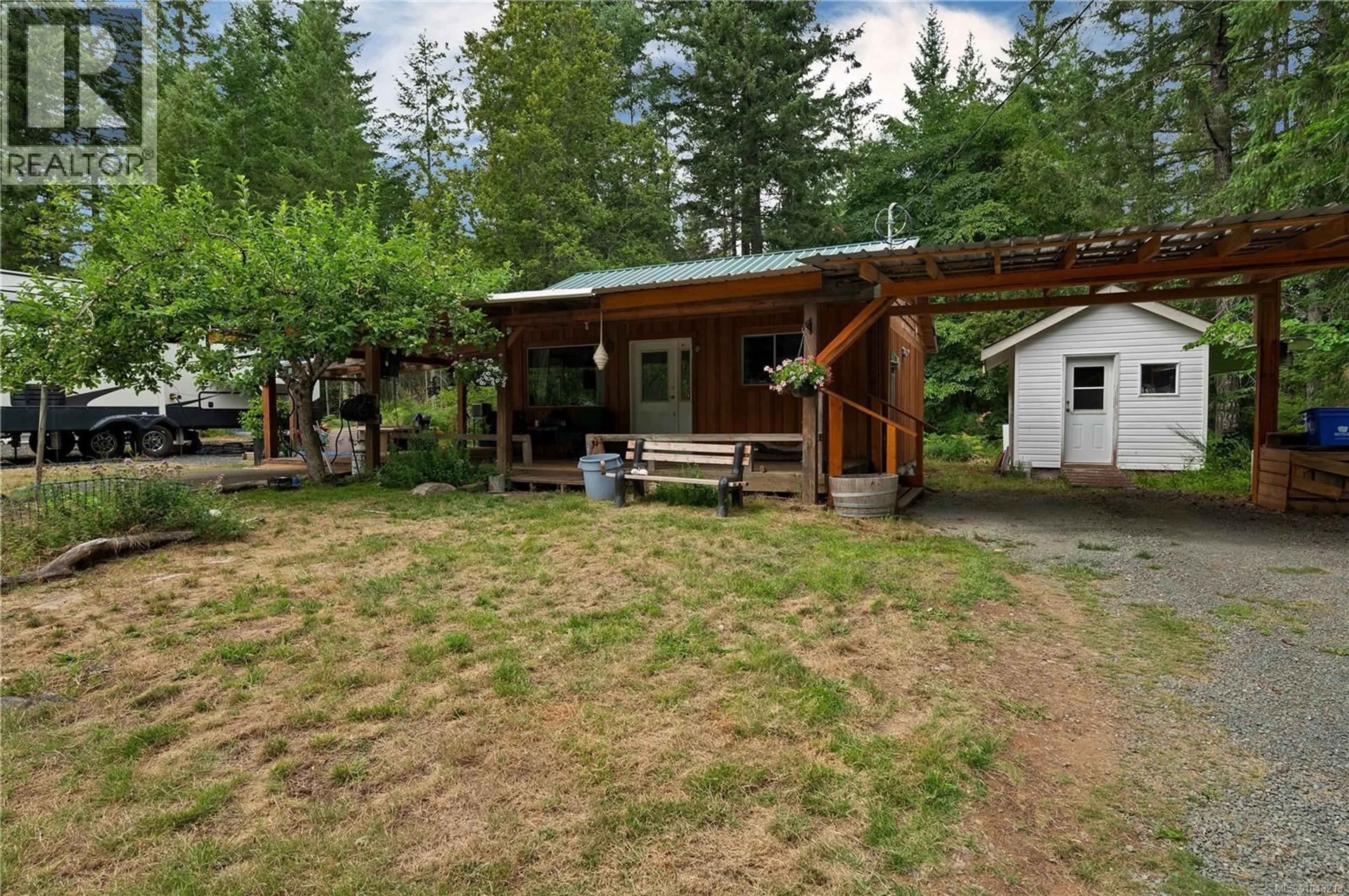 Unknown for 3866 PINECREST ROAD, Black Creek British Columbia V9J1E6