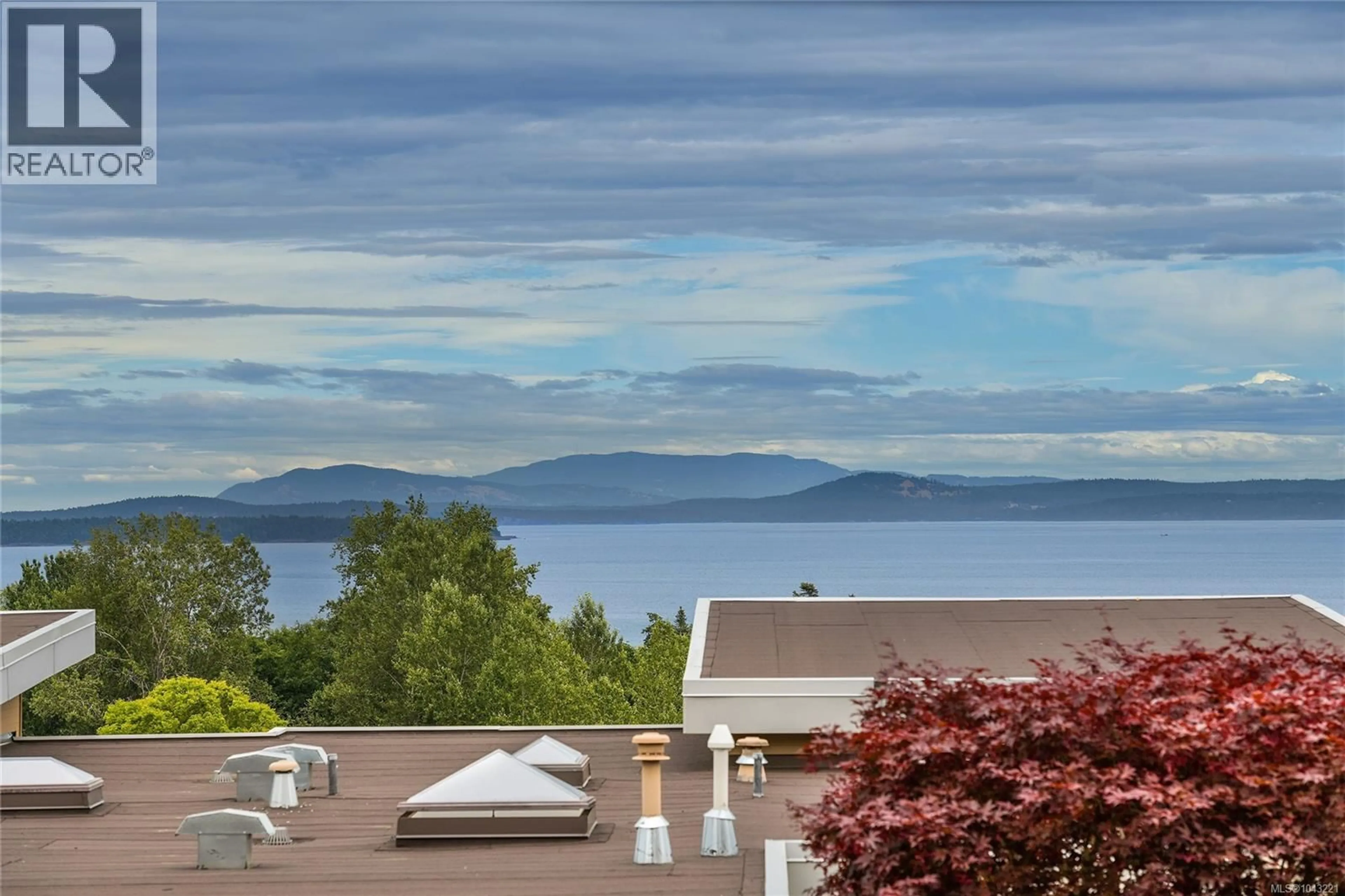 Unknown for 763 SAYWARD HILL TERRACE, Saanich British Columbia V8Y3K1