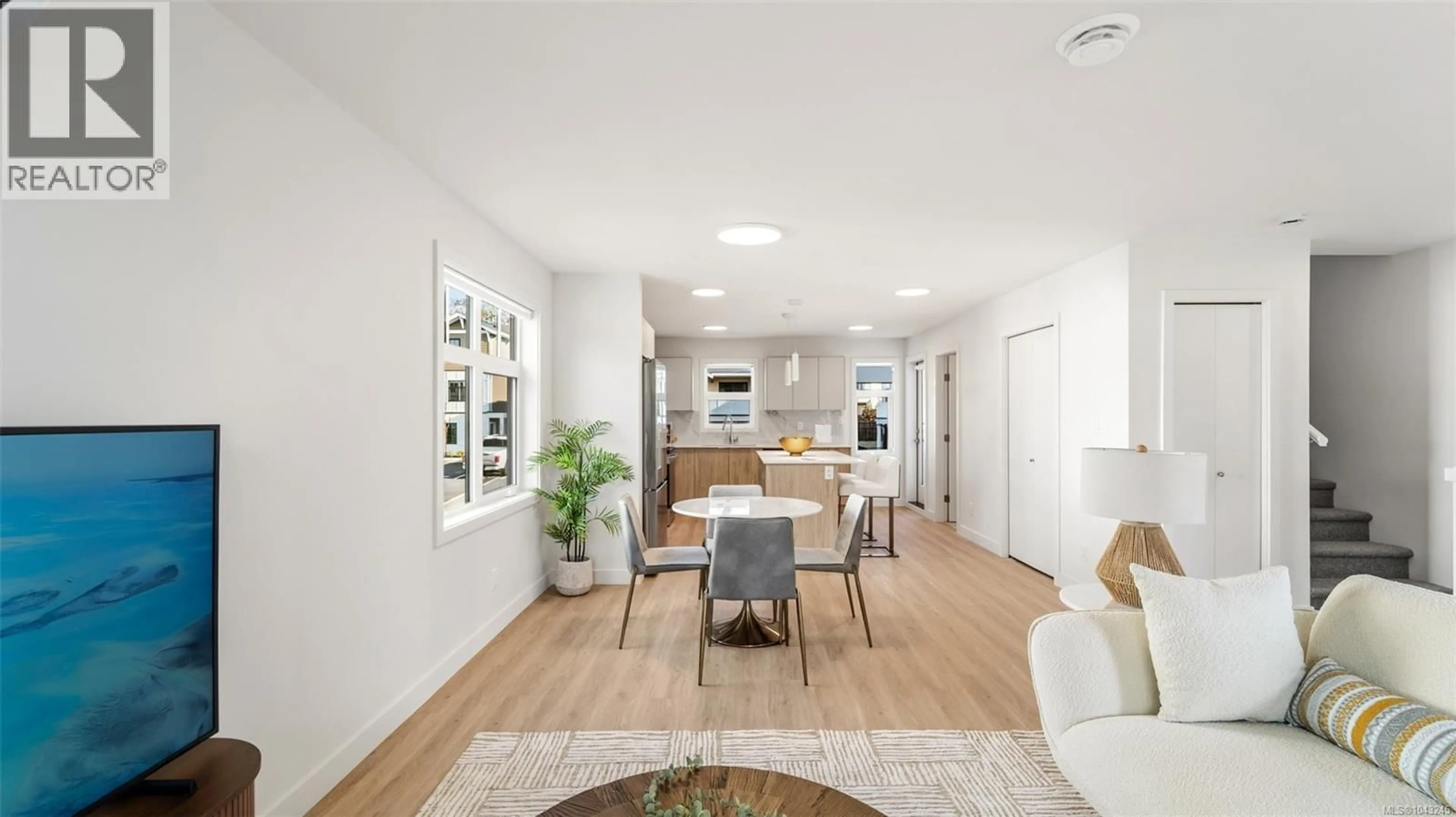 Open concept kitchen, unknown for 5202 - 4201 TYNDALL AVENUE, Saanich British Columbia V8N0C4