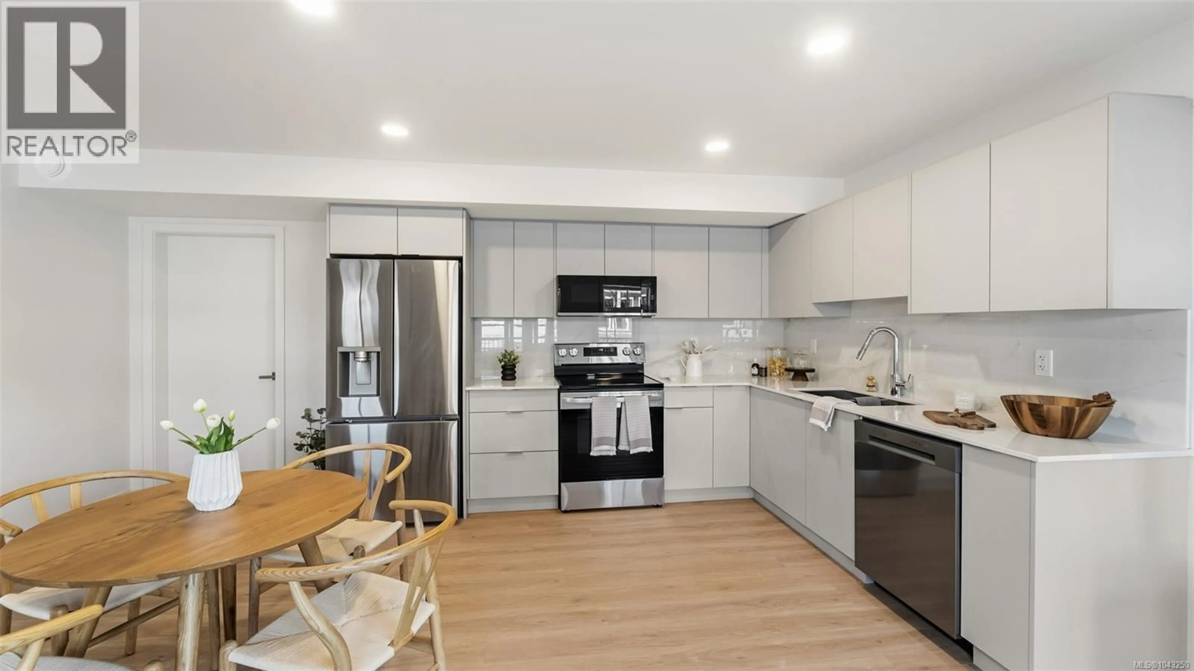 Open concept kitchen, unknown for 6103 - 4201 TYNDALL AVENUE, Saanich British Columbia V8N3R9