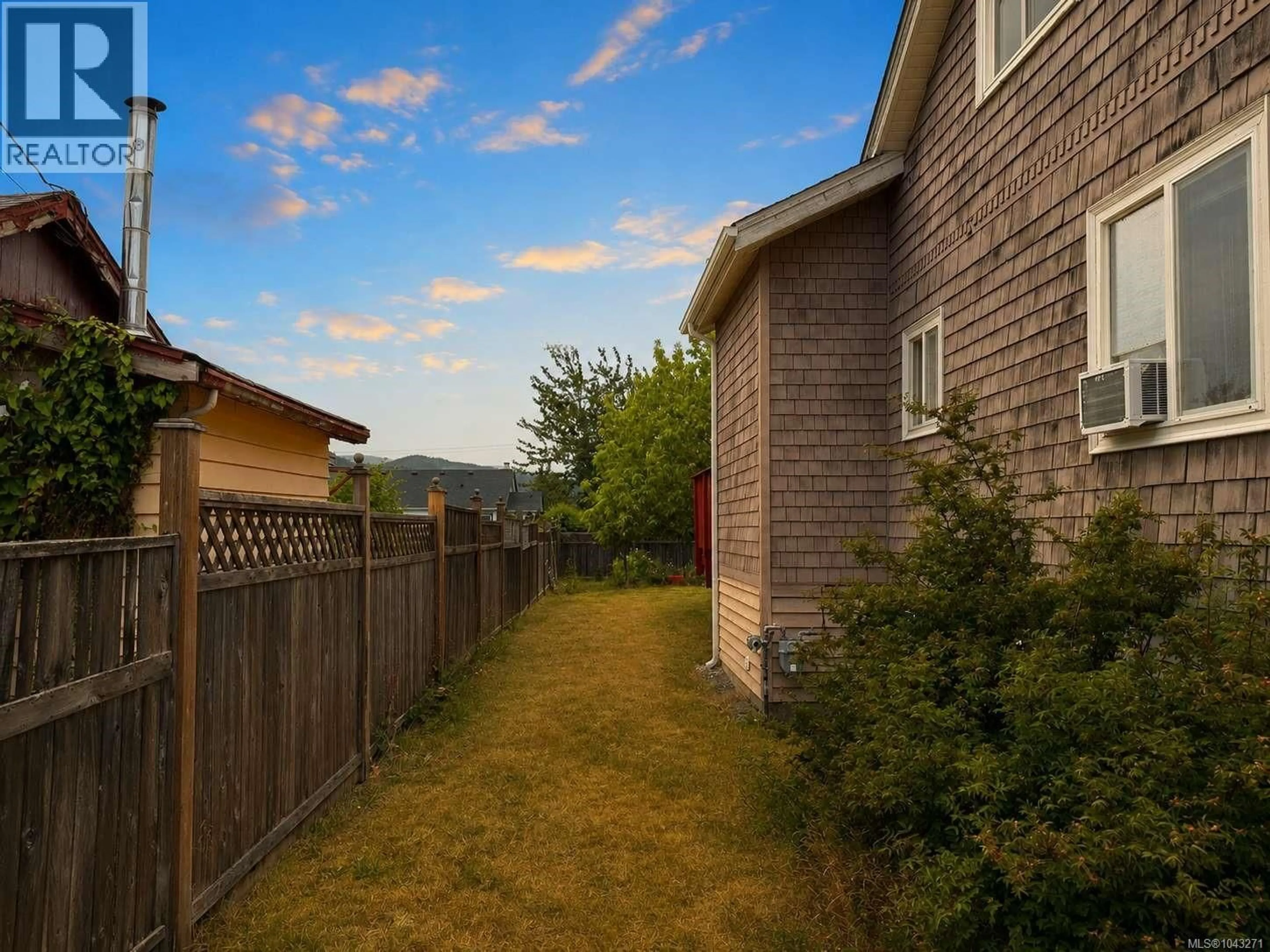 Patio, unknown for 2738 12TH AVENUE, Port Alberni British Columbia V9Y2T6