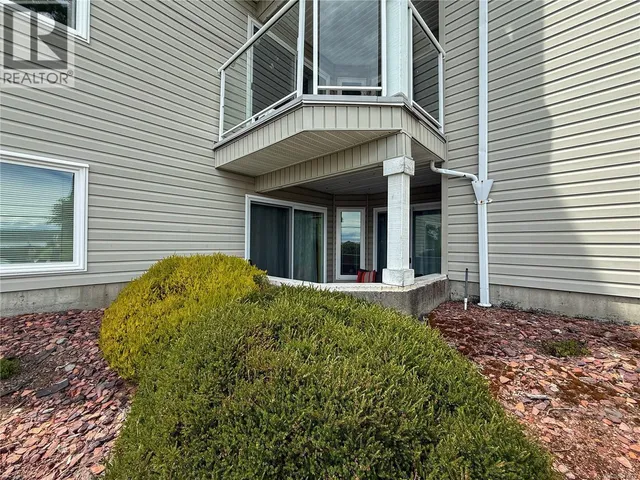 104a - 650 ISLAND HIGHWAY SOUTH, Campbell River 2