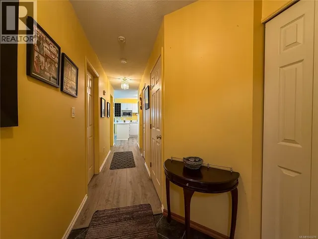 104a - 650 ISLAND HIGHWAY SOUTH, Campbell River 3
