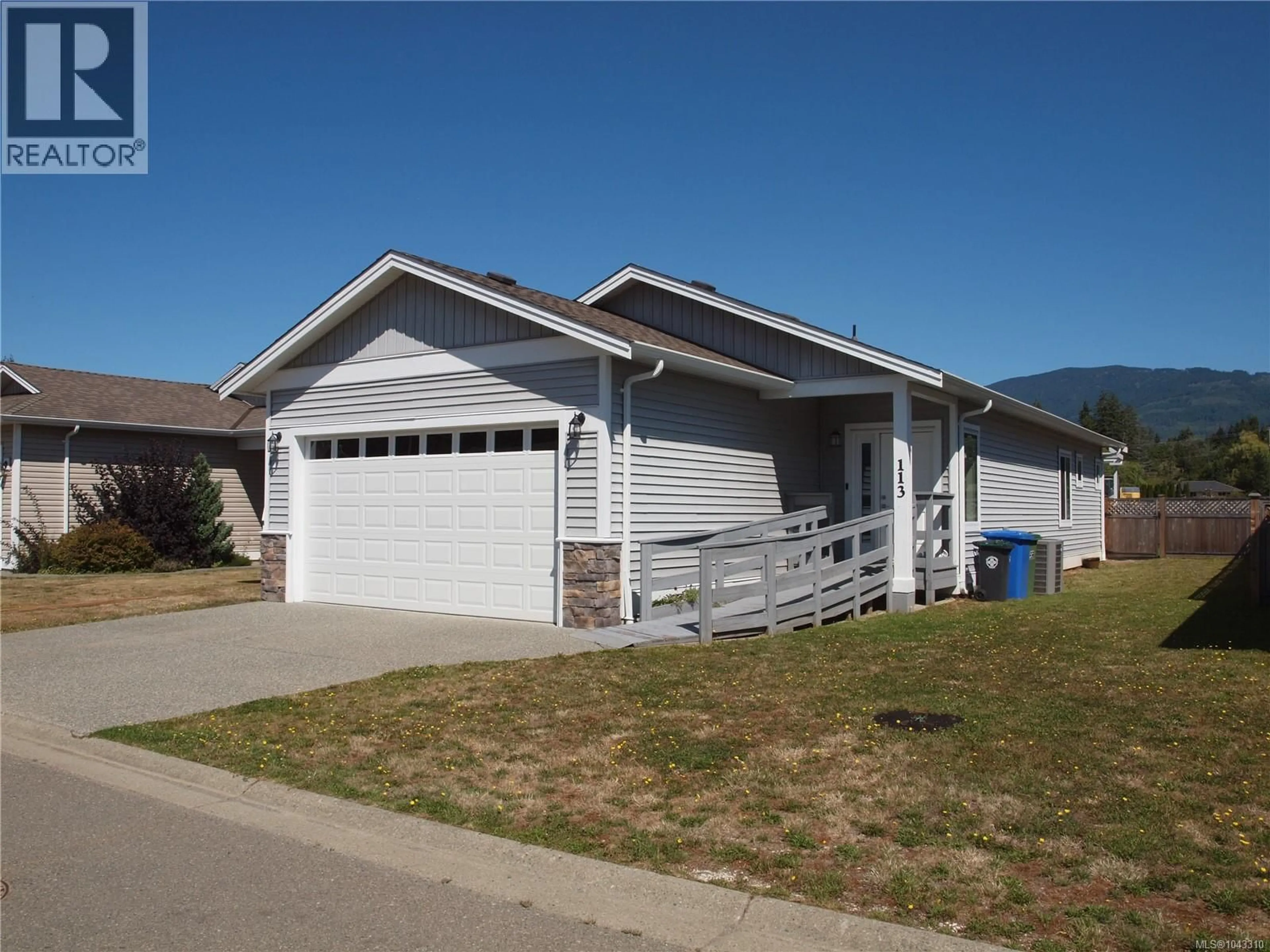 Home with vinyl exterior material, street for 113 - 5700 PIERCE ROAD, Port Alberni British Columbia V9Y0A3