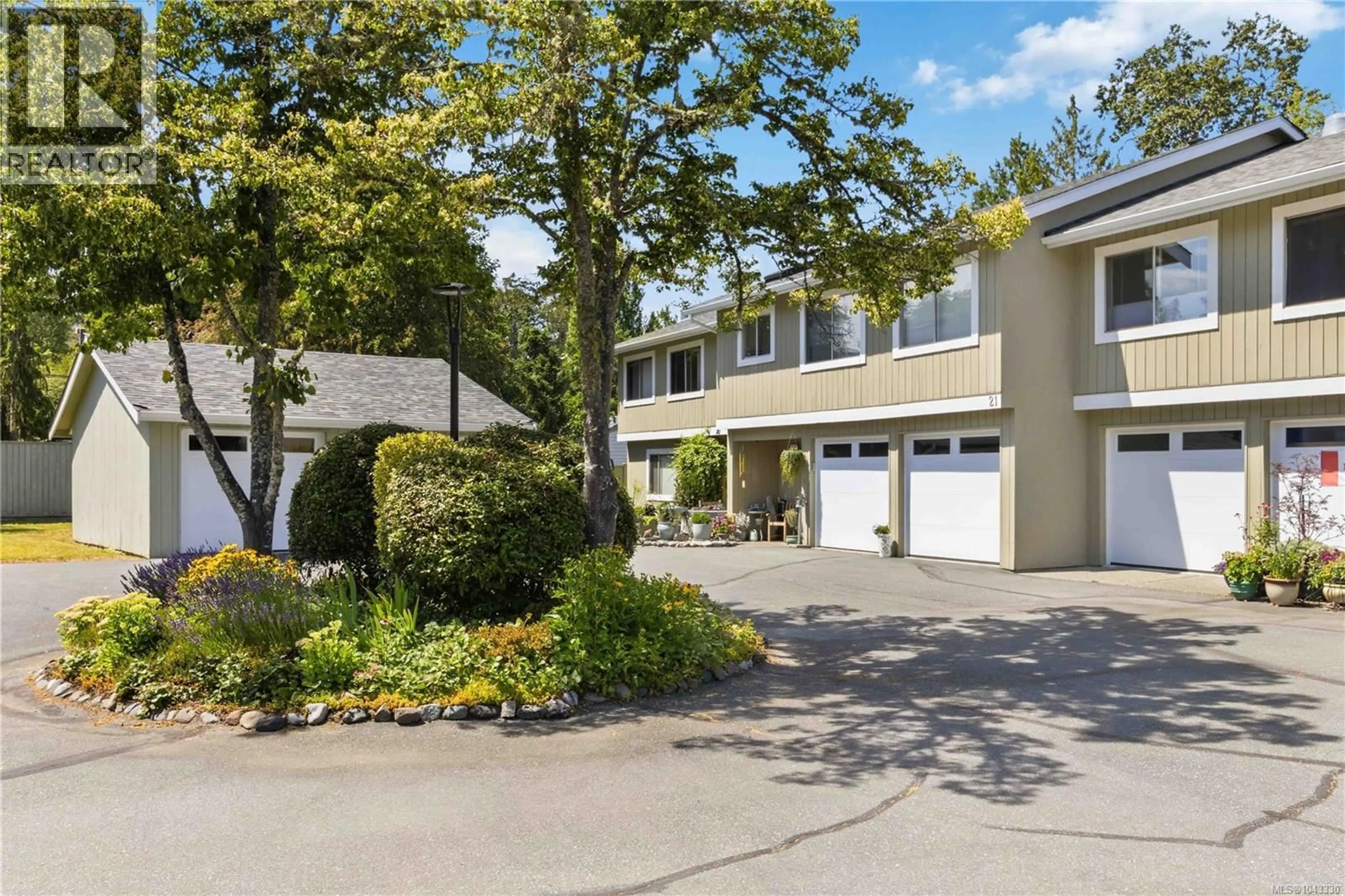 Unknown for 20 - 2020 WHITE BIRCH ROAD, Sidney British Columbia V8L2R1