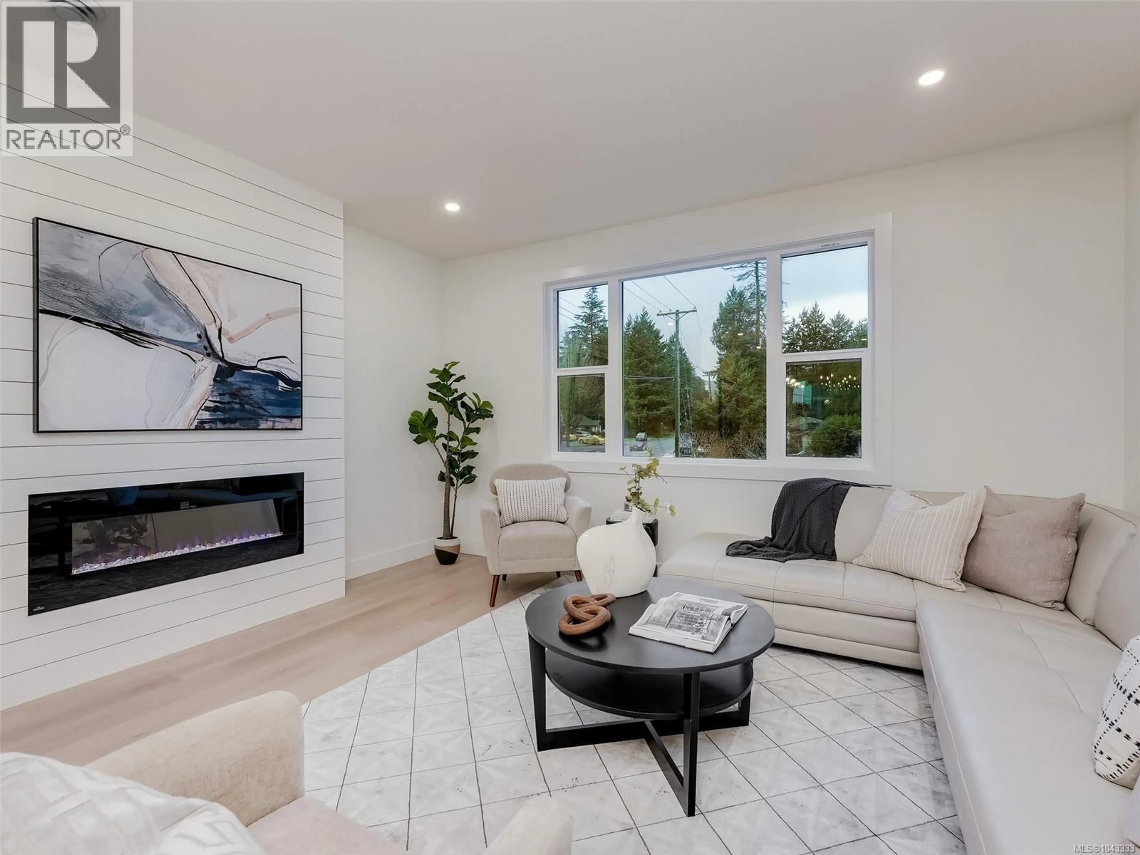 Living room with furniture, unknown for 107 - 960 JENKINS AVENUE, Langford British Columbia V9B7H4