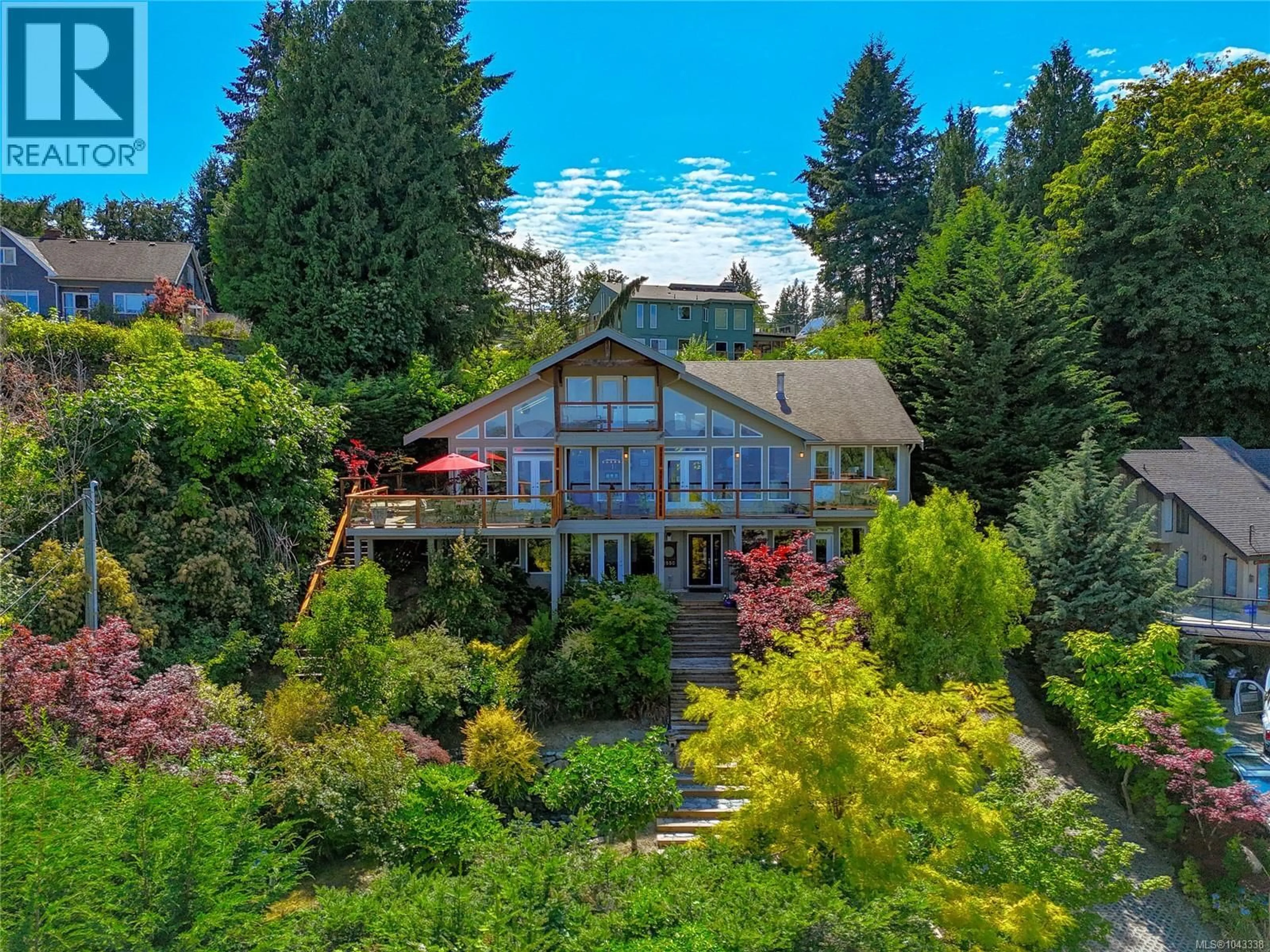 A pic from outside/outdoor area/front of a property/back of a property/a pic from drone, water/lake/river/ocean view for 2550 SEAVIEW ROAD, Mill Bay British Columbia V8H1C8