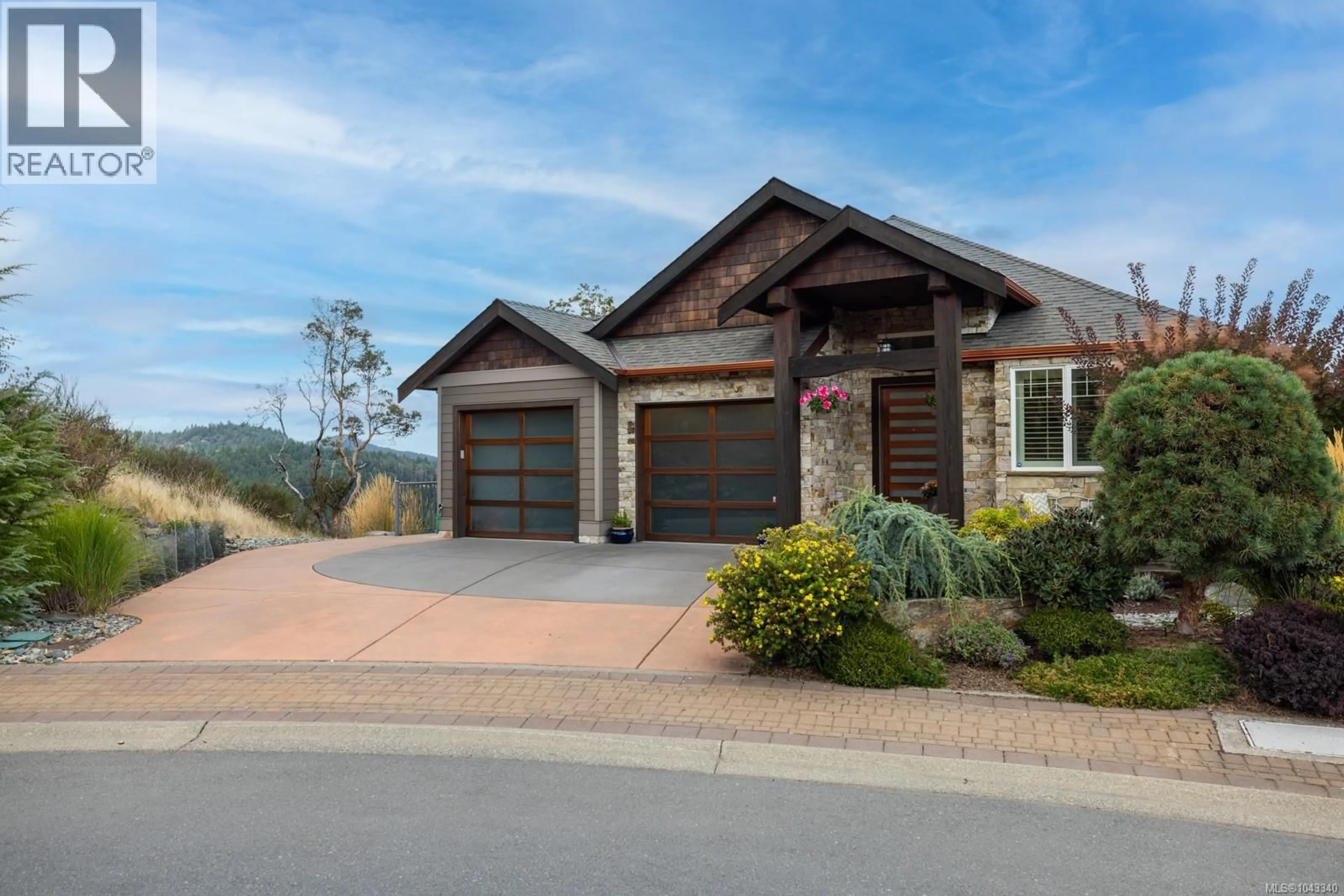 Home with brick exterior material, unknown for 2027 HEDGESTONE LANE, Langford British Columbia V9B6V2