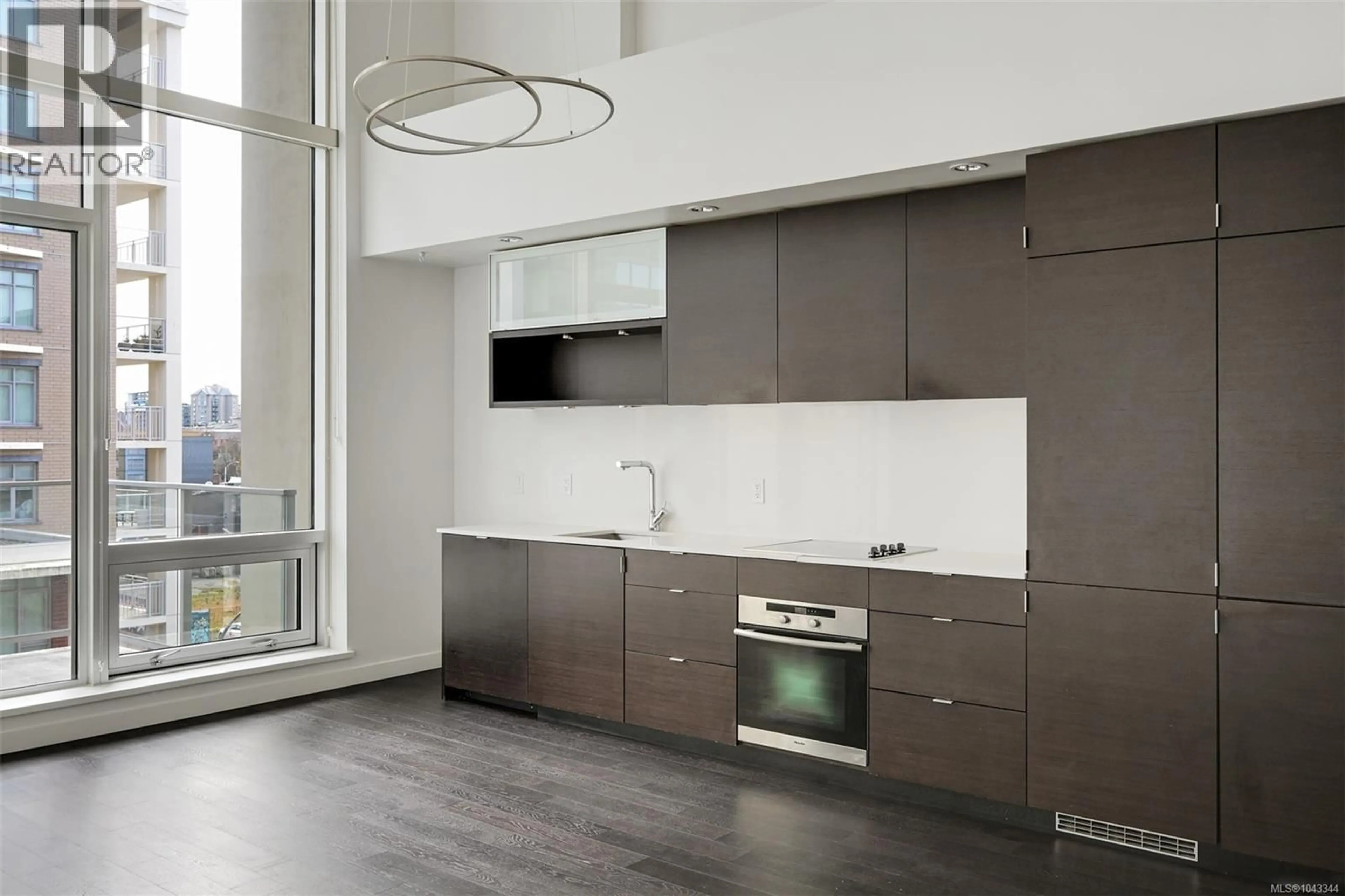 Standard kitchen, unknown for 445 - 770 FISGARD STREET, Victoria British Columbia V8W0B8