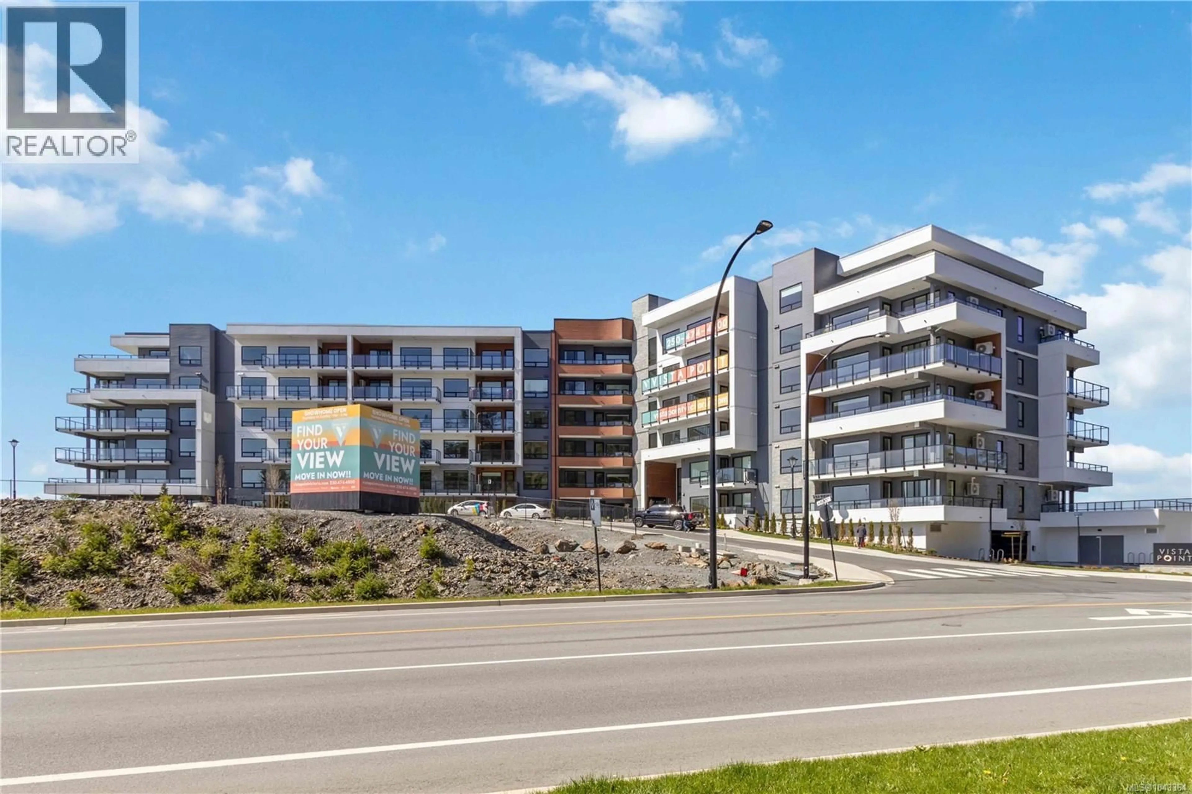 Unknown for 612 - 1810 SELENITE PLACE, Langford British Columbia V9B7E2